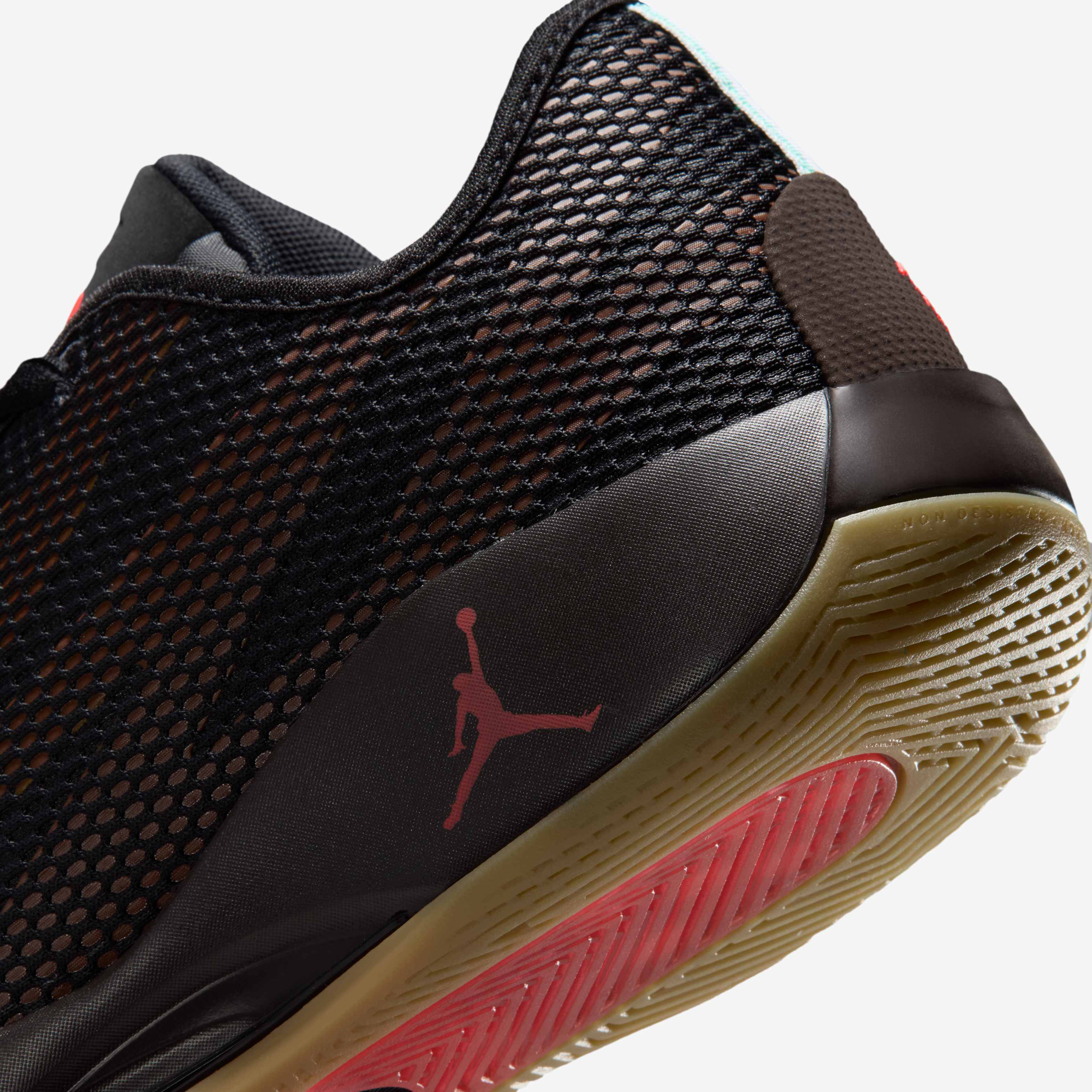 Zoom image
