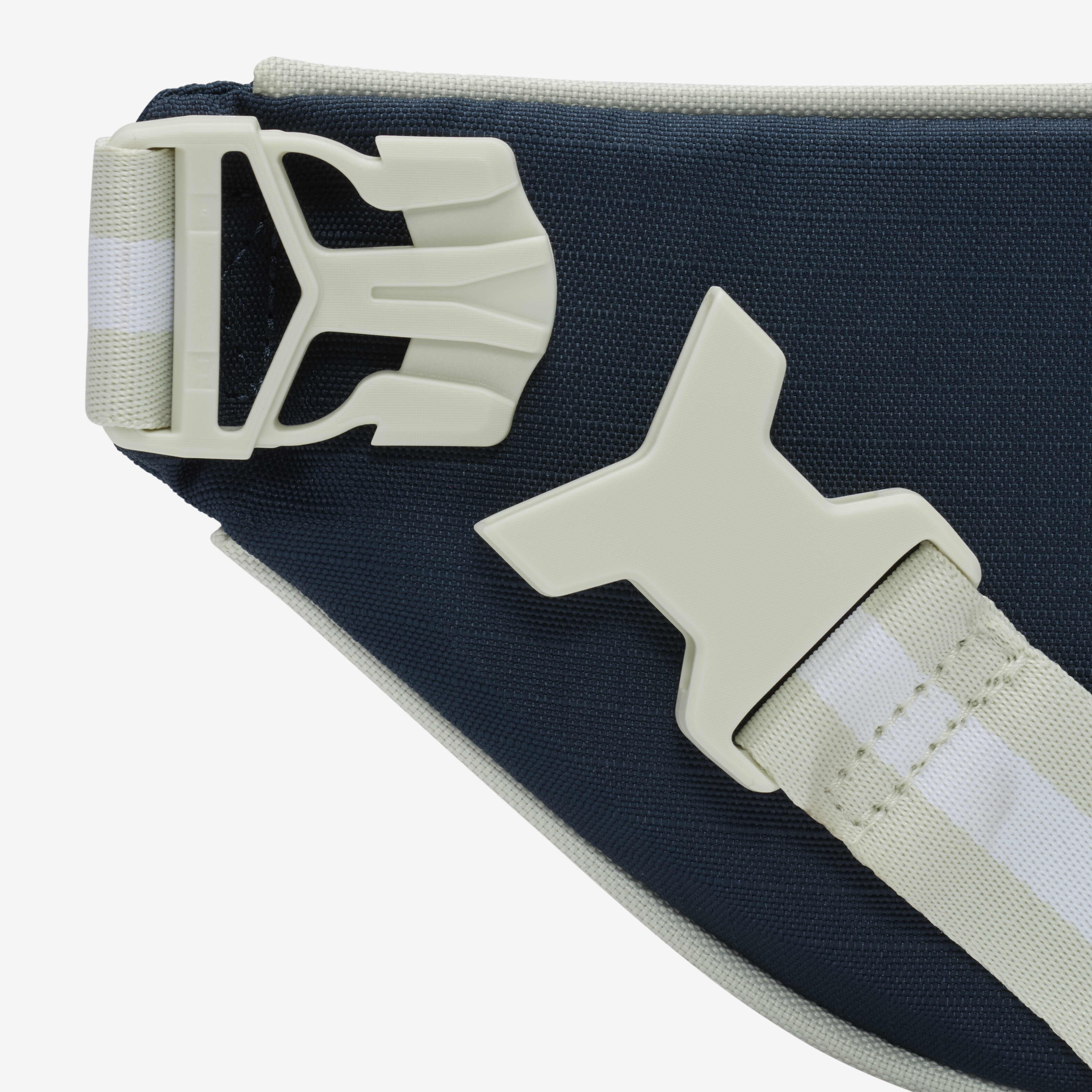 Nike Heritage image number 5