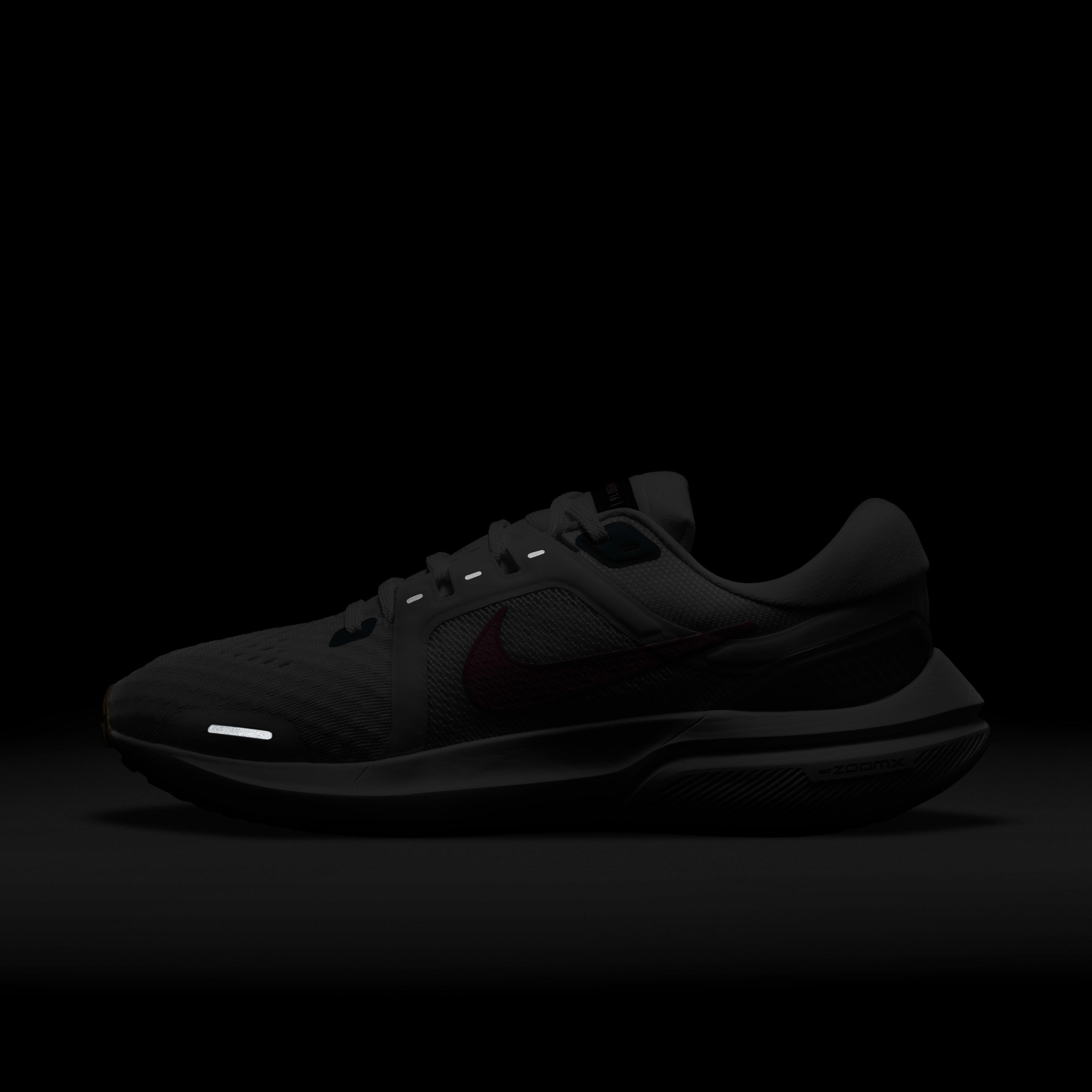 Nike Vomero 16 image number 9