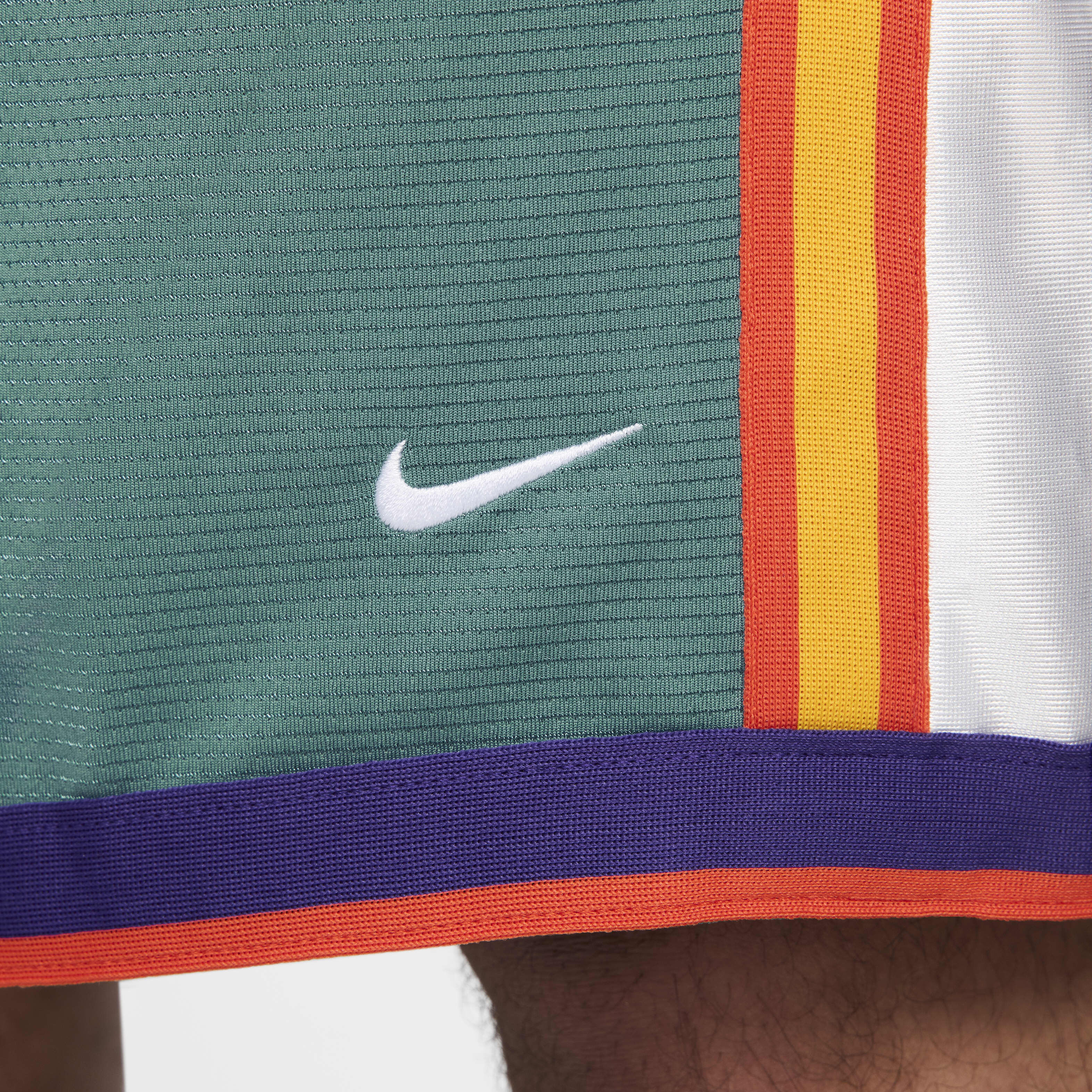 Nike Dri-FIT DNA image number 13