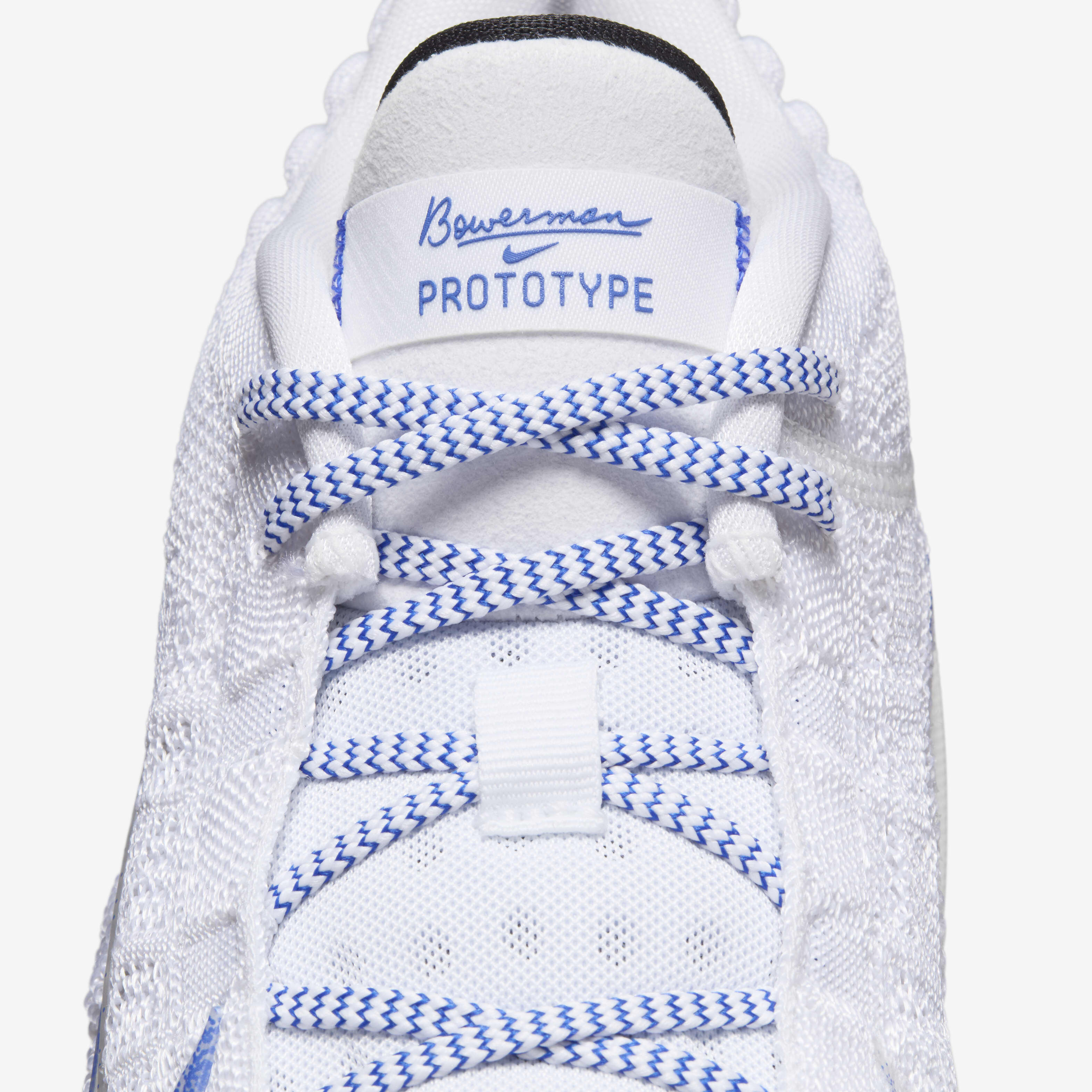 نايكي جي تي هاسل 3 بلوبرينت image number 8