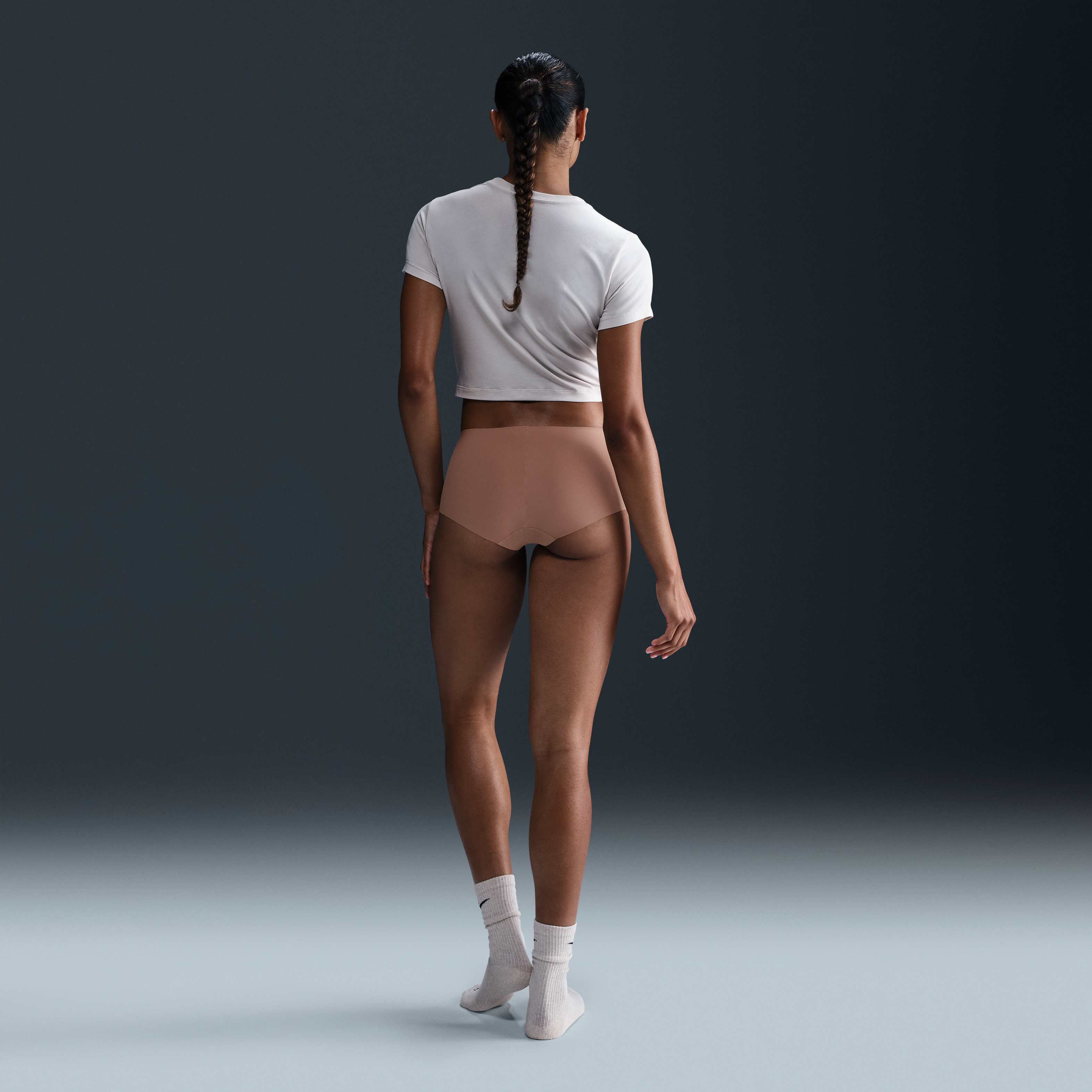 Nike Leak Protection: Period image number 3