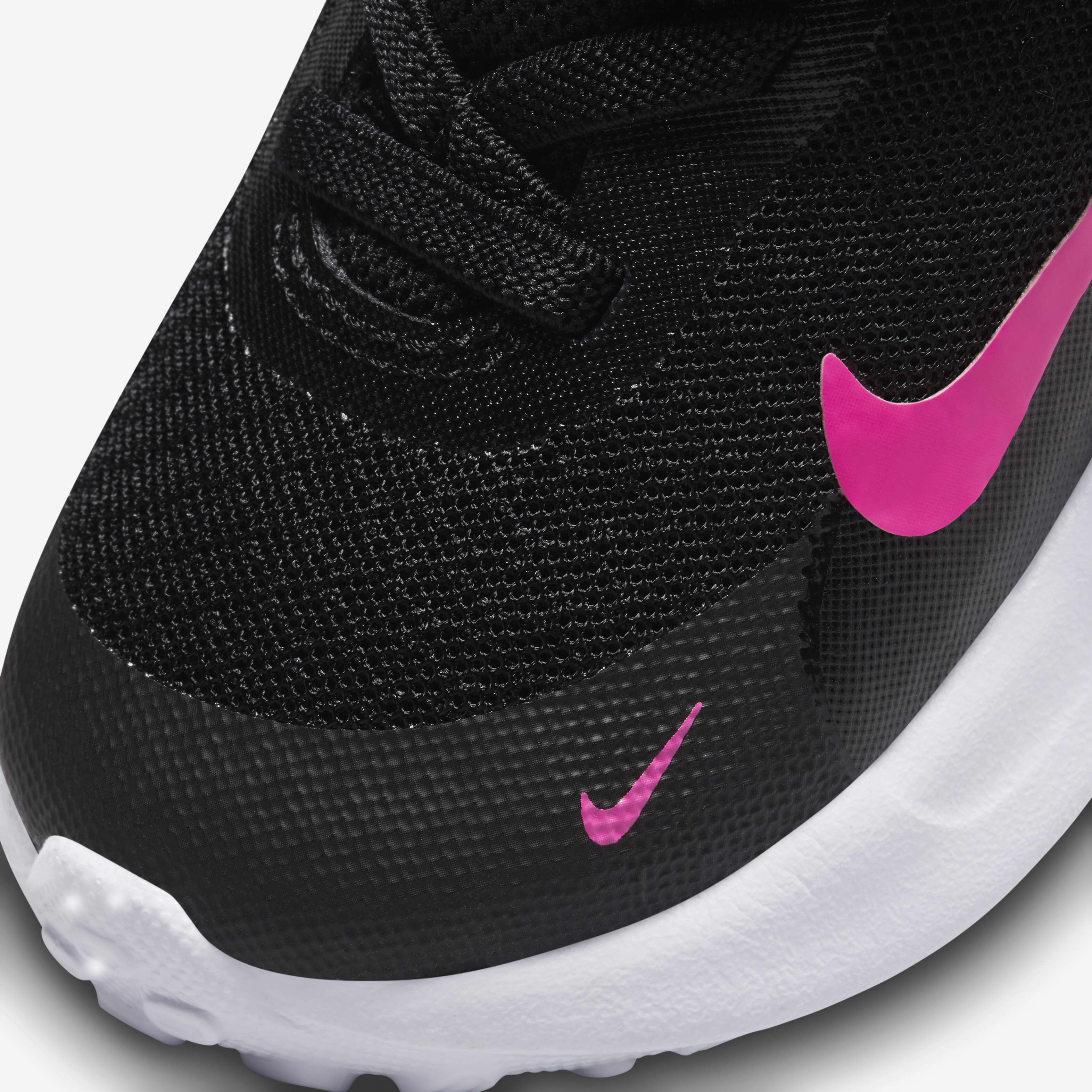 Nike Revolution 7 image number 6