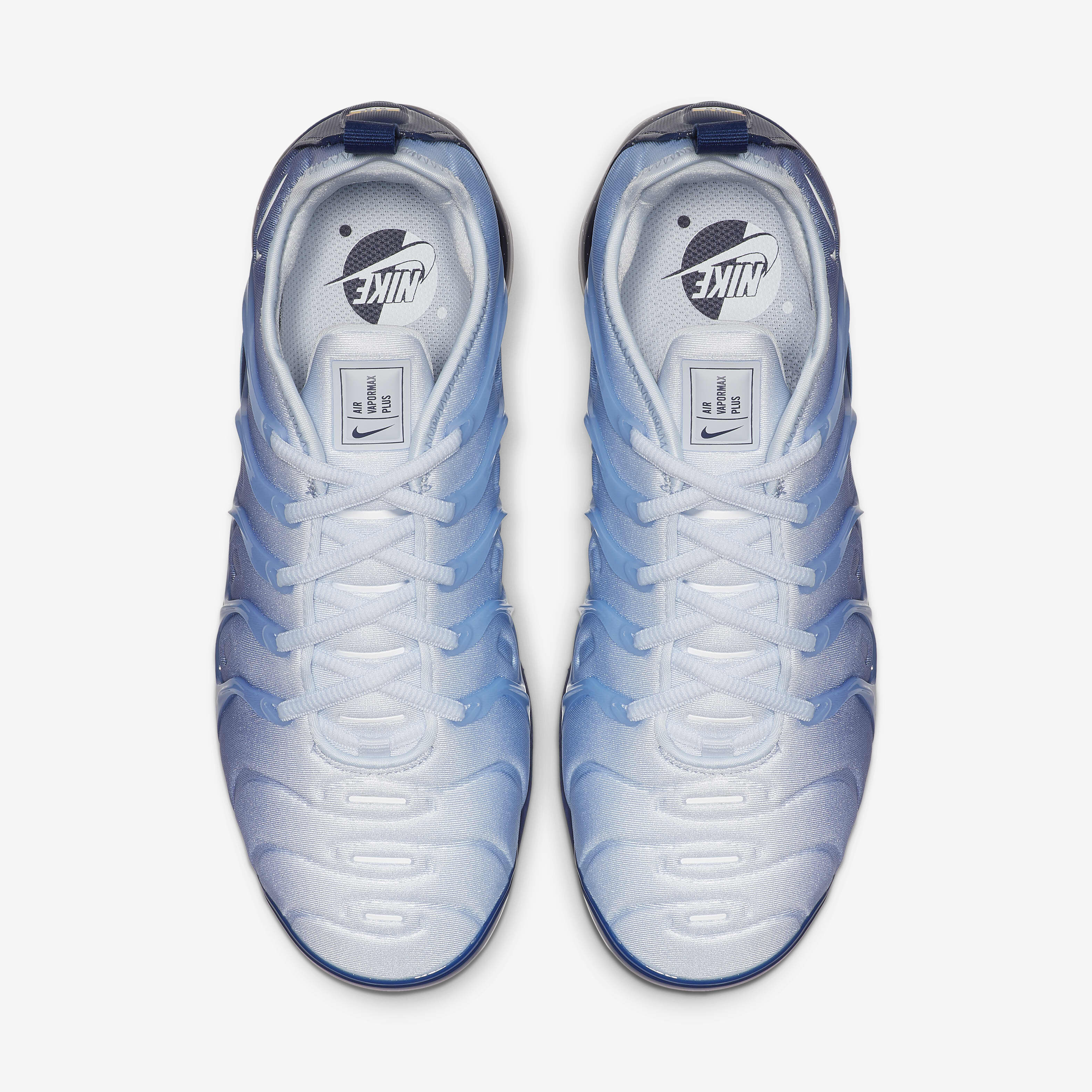 Nike air vapormax plus light blue and white shop