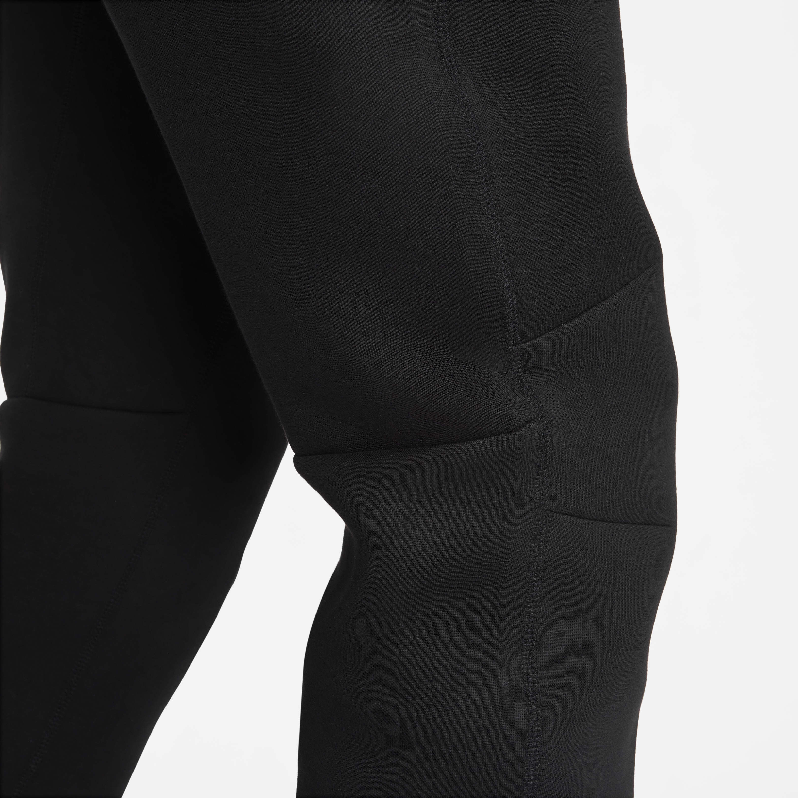 Nike Sportswear Tech Fleece image number 5