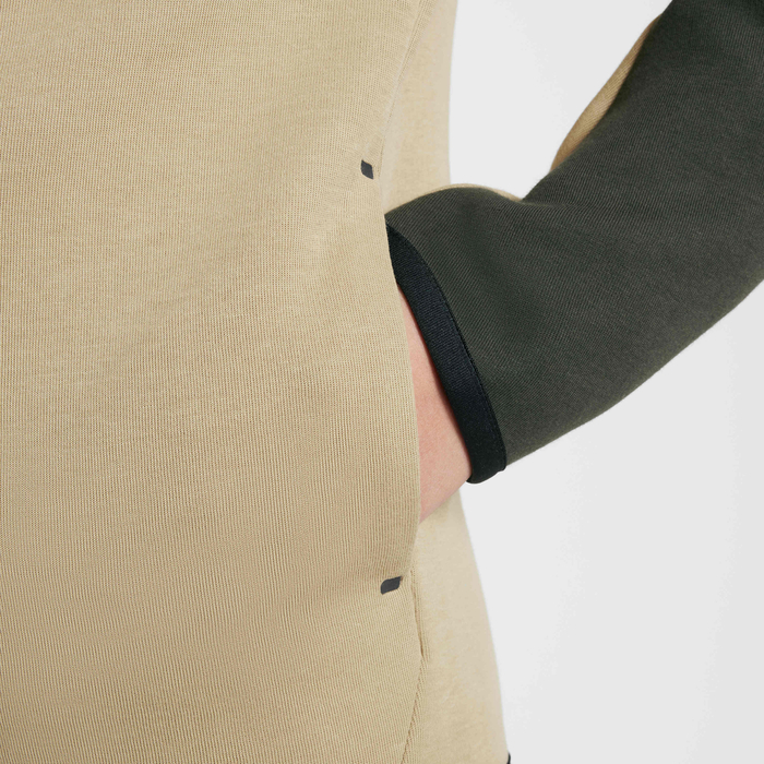 Nike Sportswear Tech Fleece image number 4 Nike Sportswear Tech Fleece image number 4