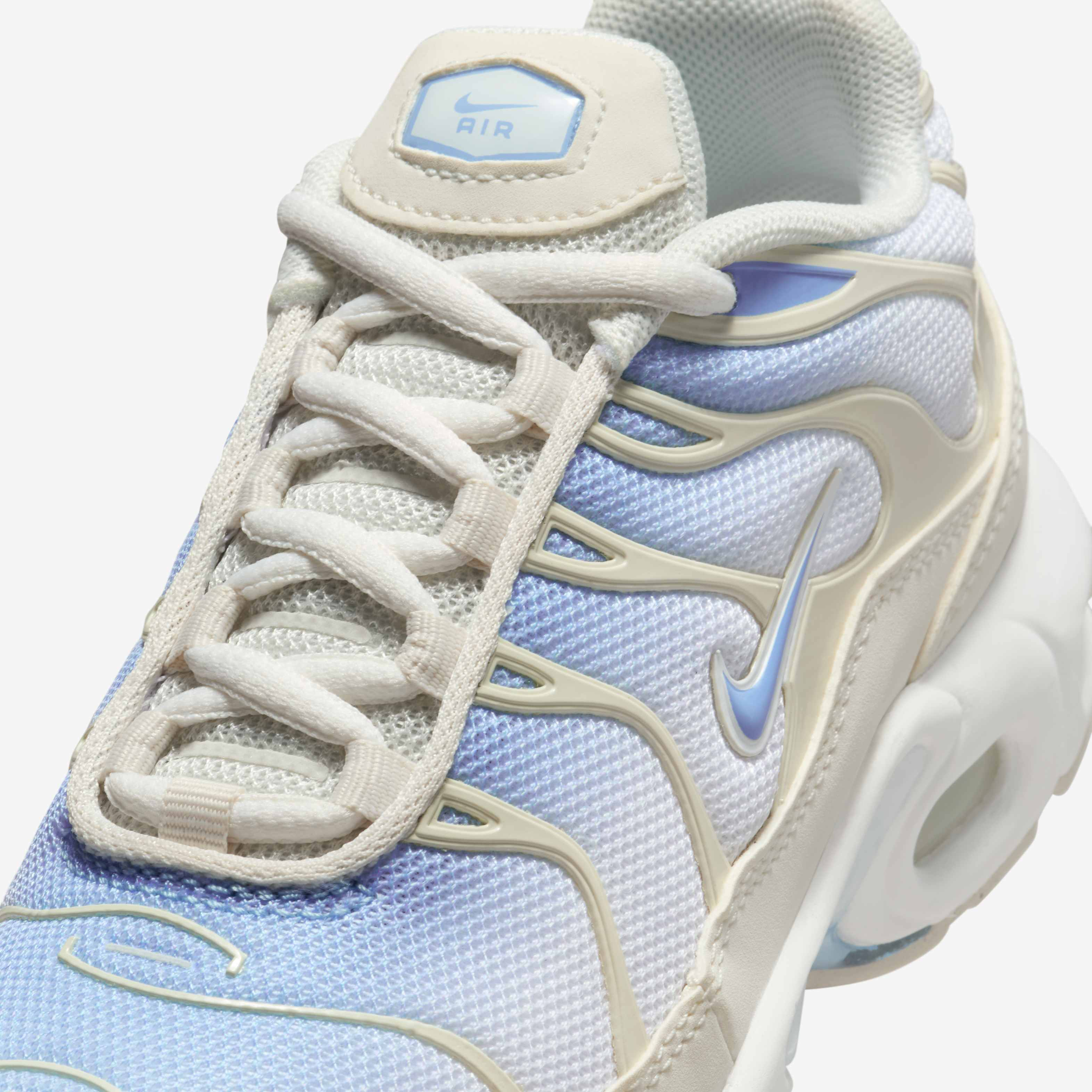 Nike Air Max Plus image number 6