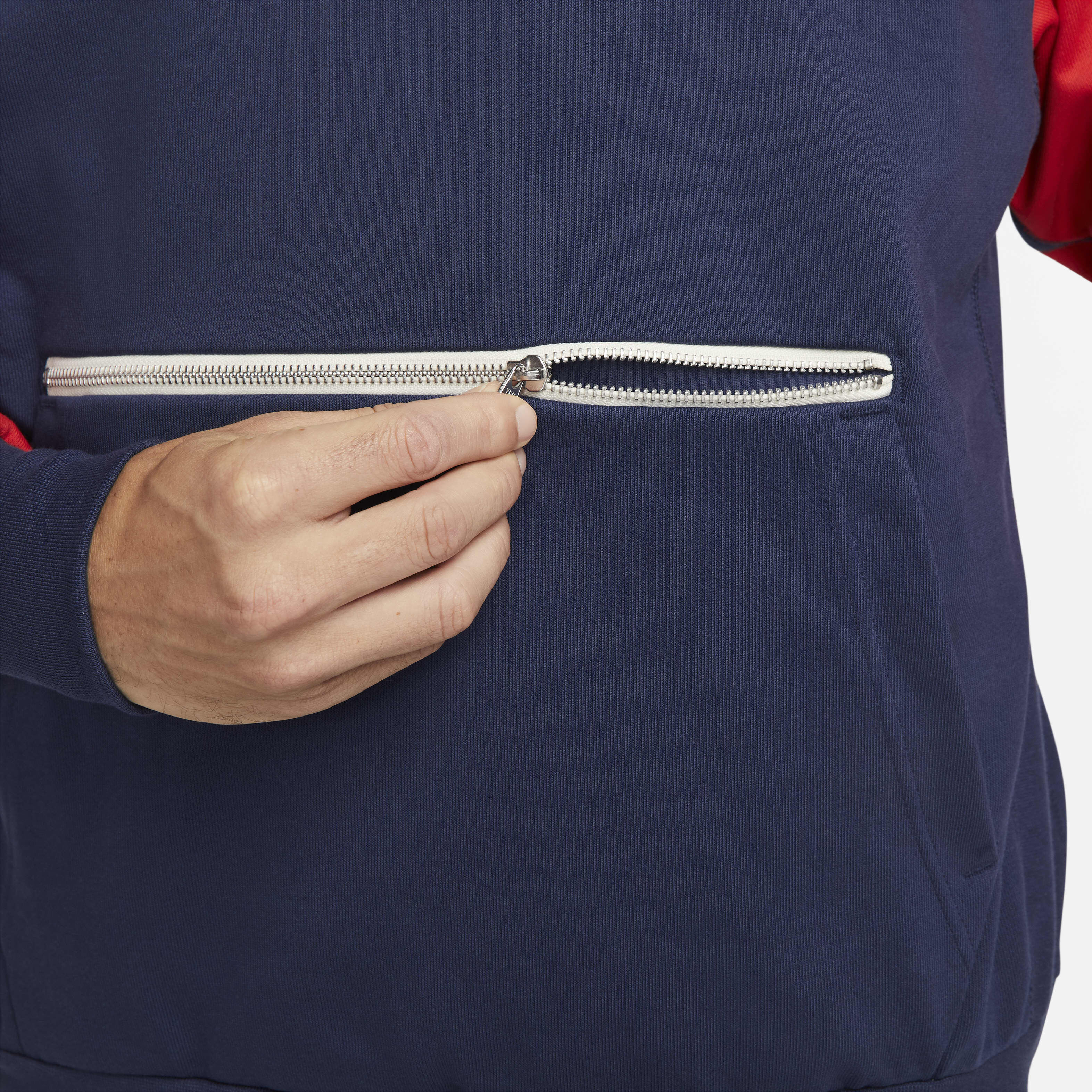 باريس سان جيرمان ستاندرد اشيو image number 6