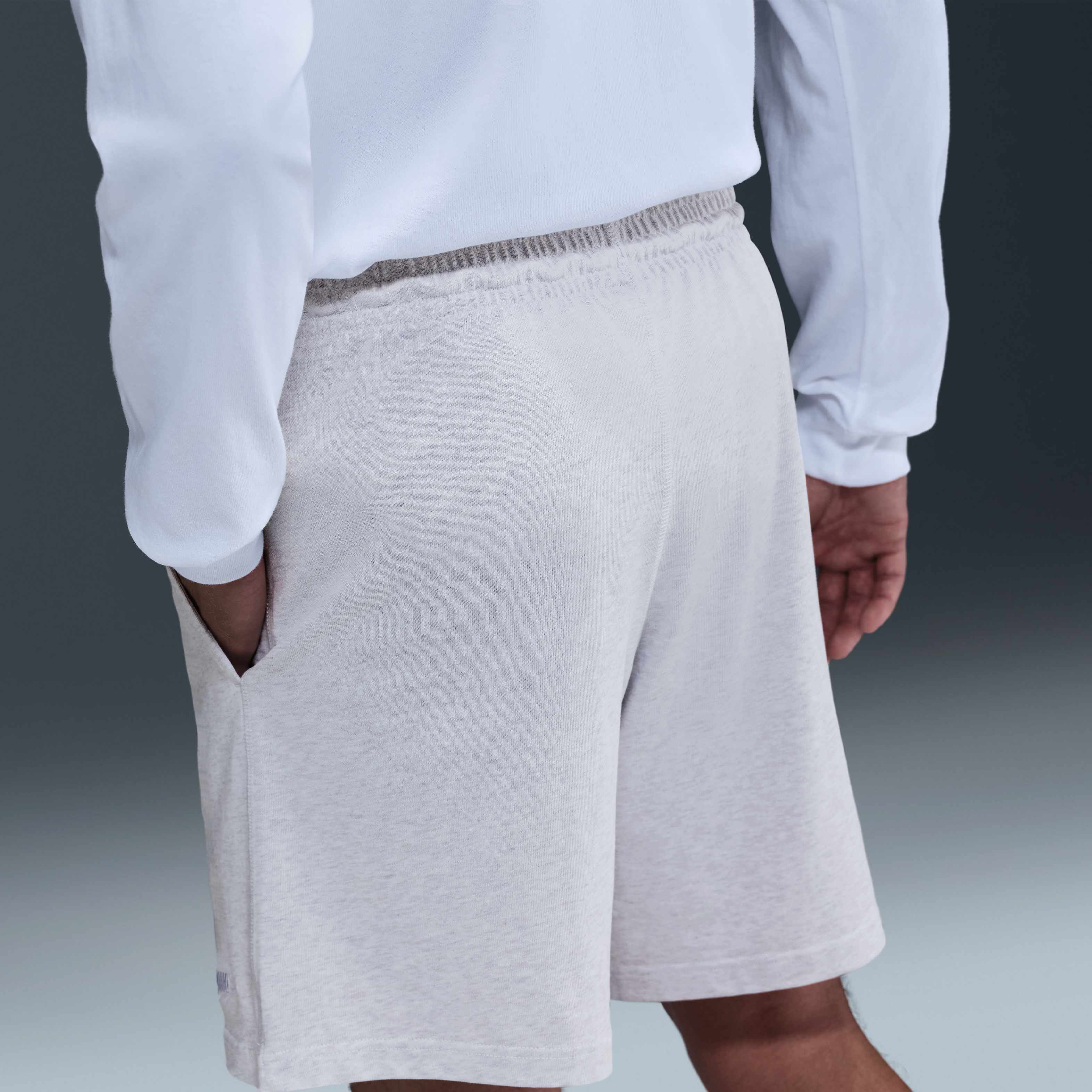 نايكي كلوب image number 2