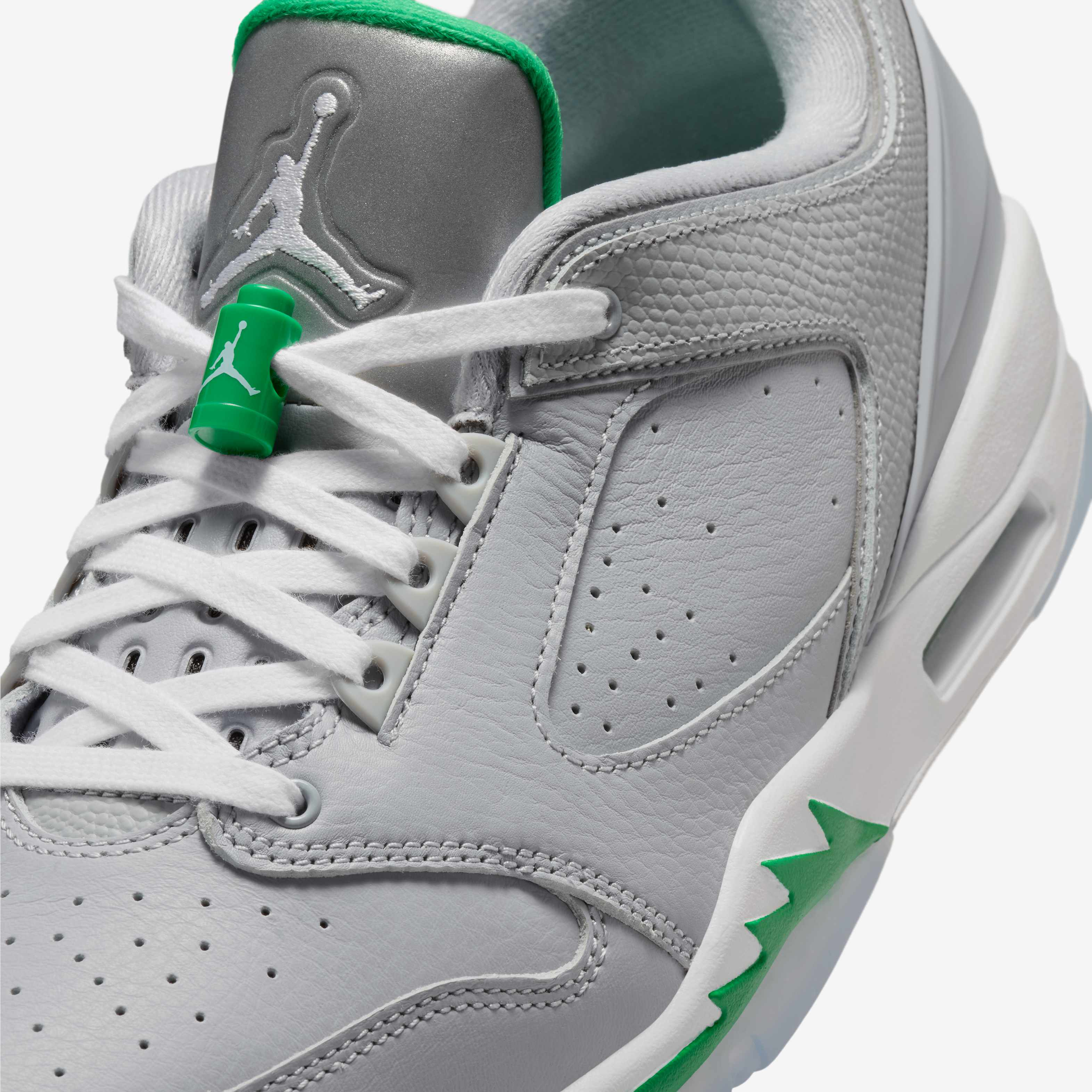 جوردان سيكستي بلس لو image number 6