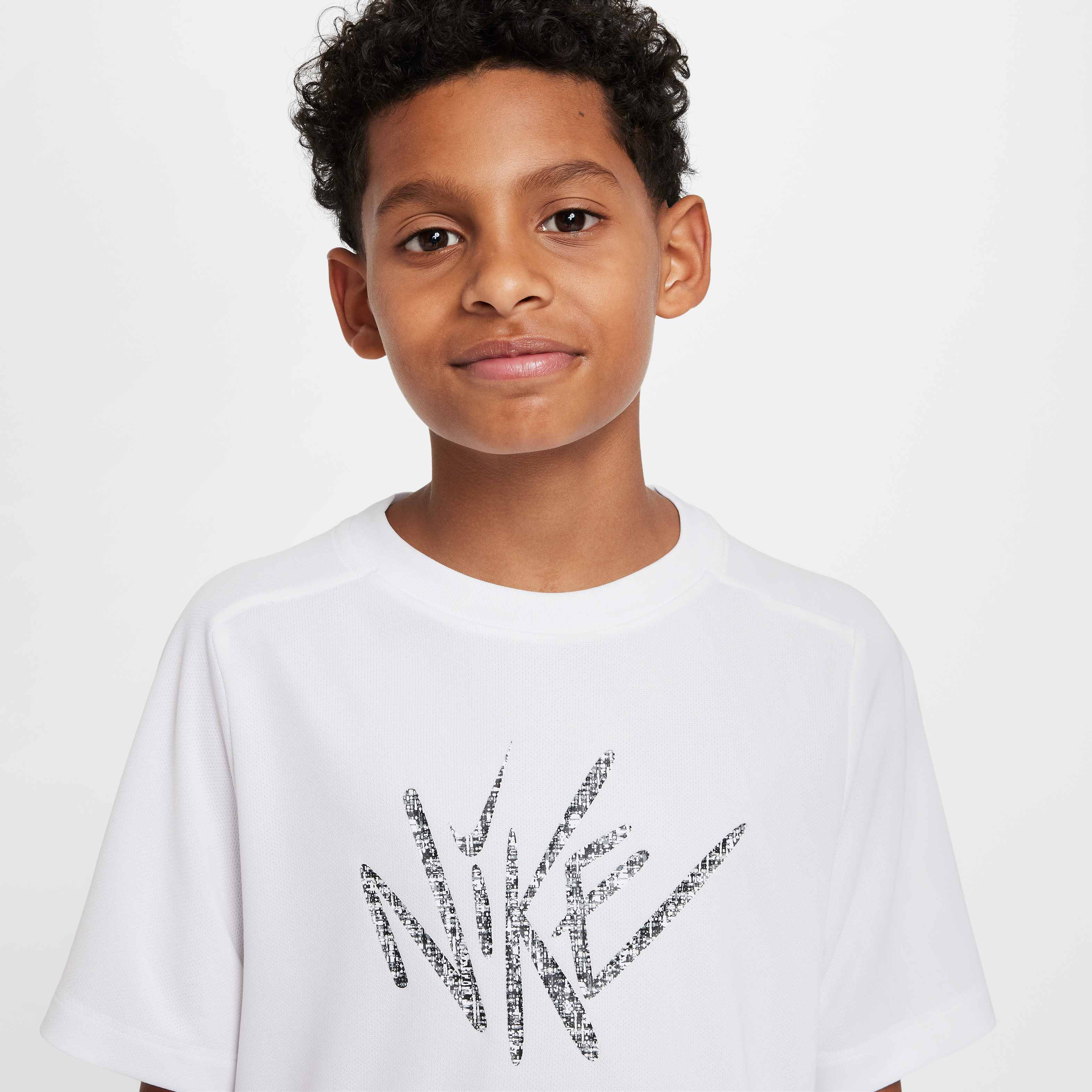 نايكي مالتي image number 2