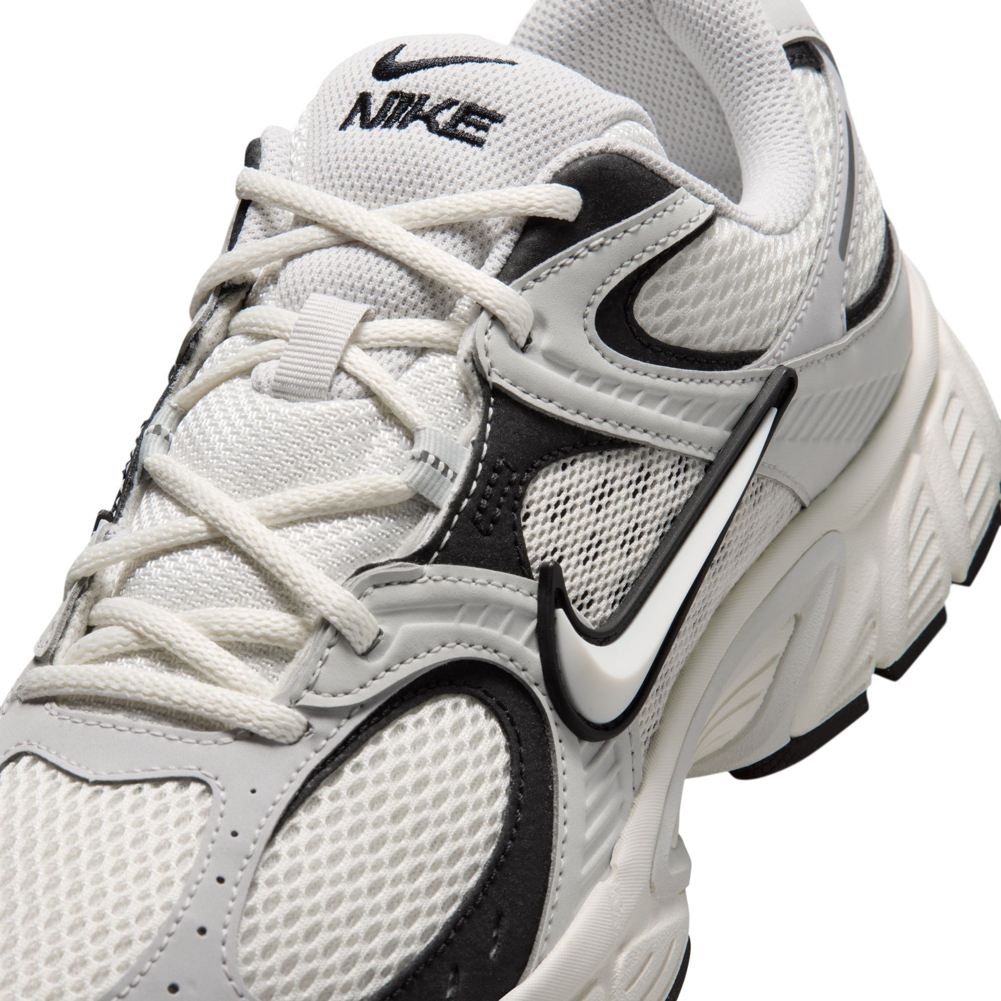 Zoom image