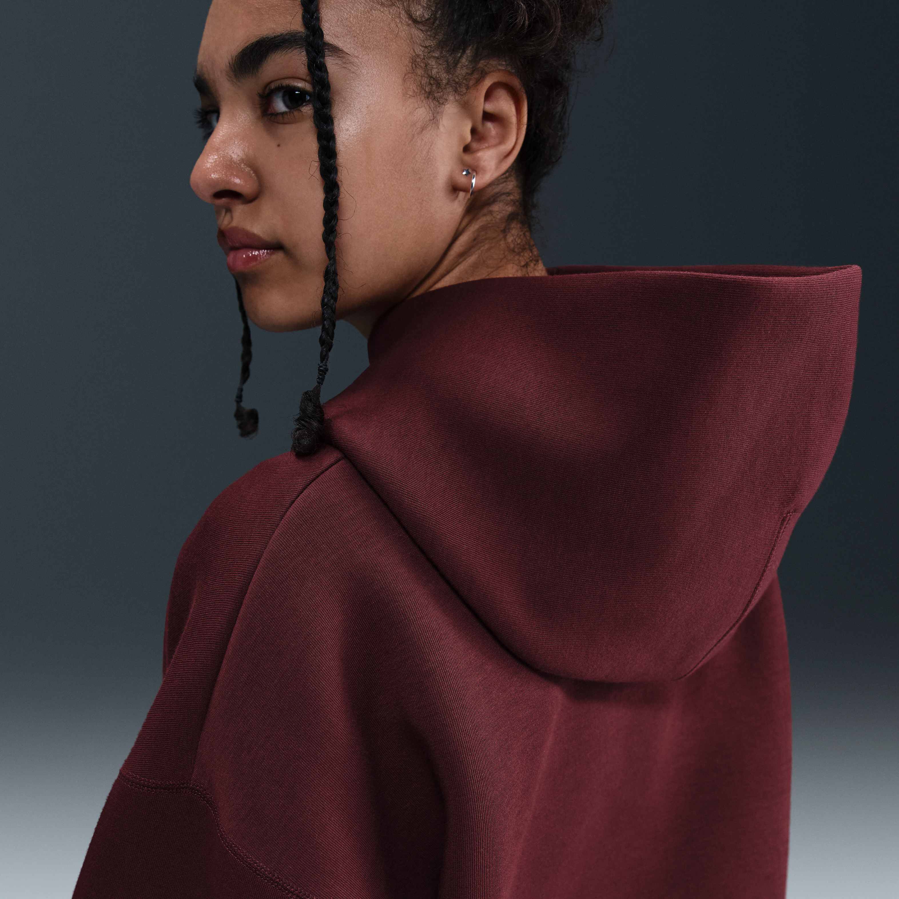 نايكي سبورتسوير تك فليس image number 3