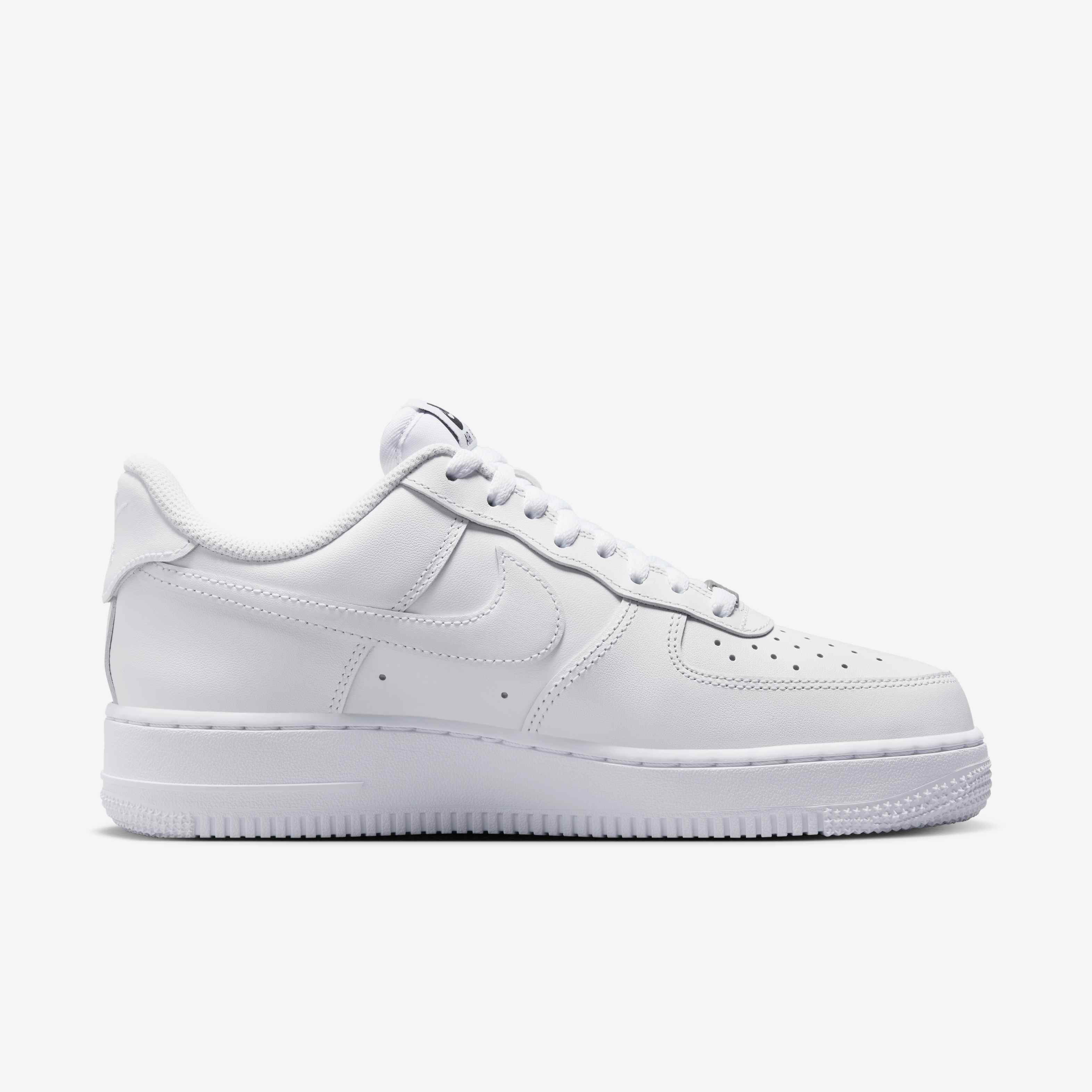 Nike Air Force 1 '07 EasyOn image number 2