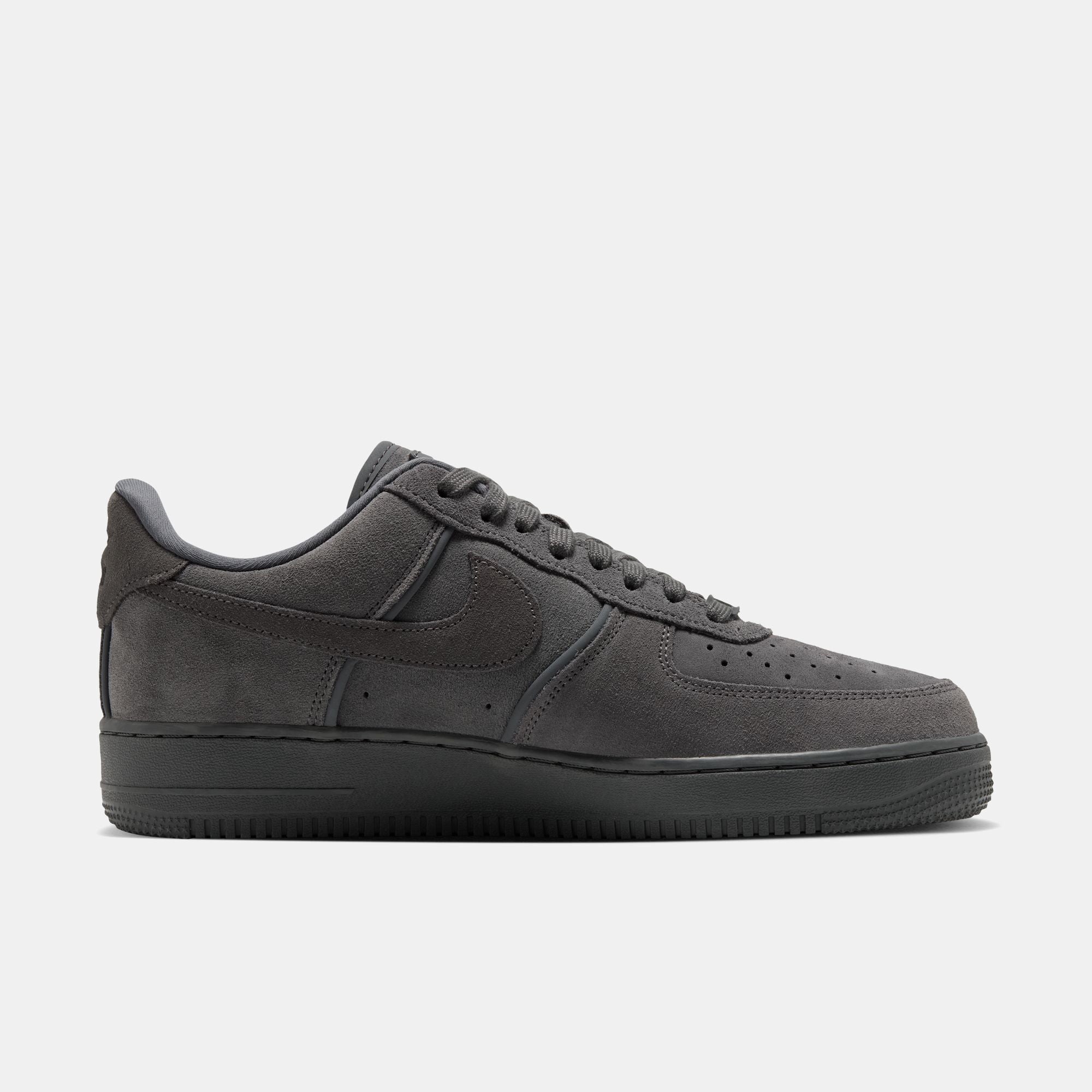 Nike Air Force 1 '07 LV8 image number 6