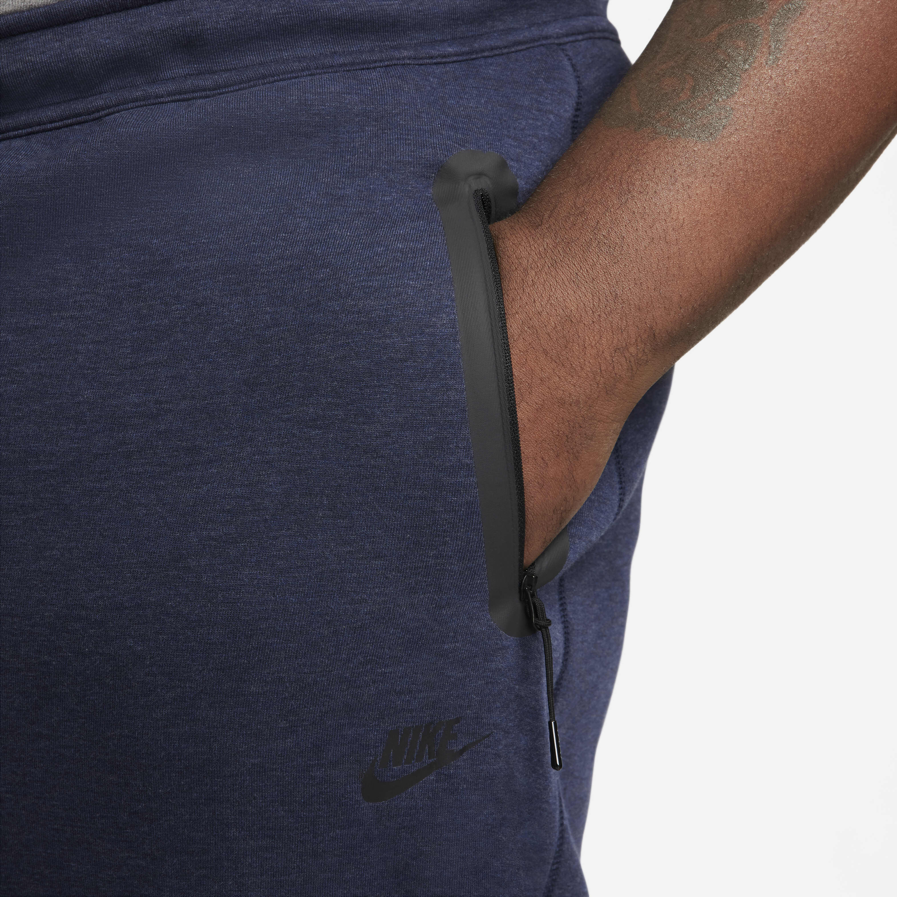 Nike Sportswear Tech Fleece image number 14