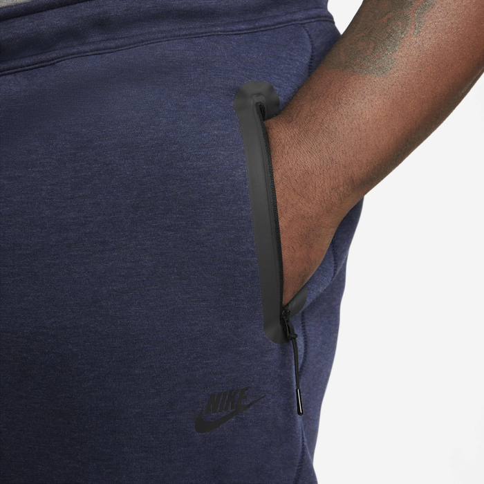 نايكي سبورتسوير تك فليس   image number 14 نايكي سبورتسوير تك فليس   image number 14