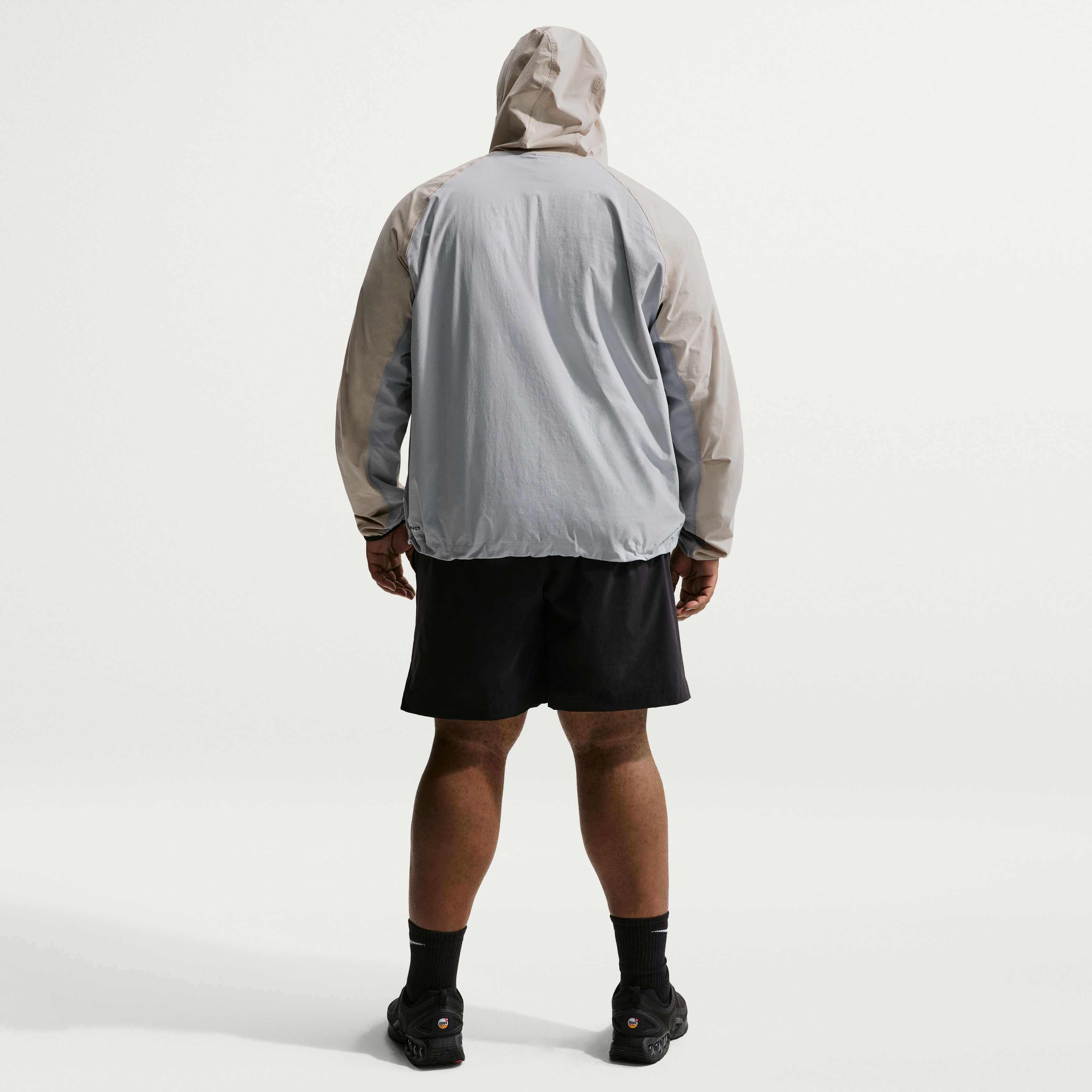 Nike Tech image number 4