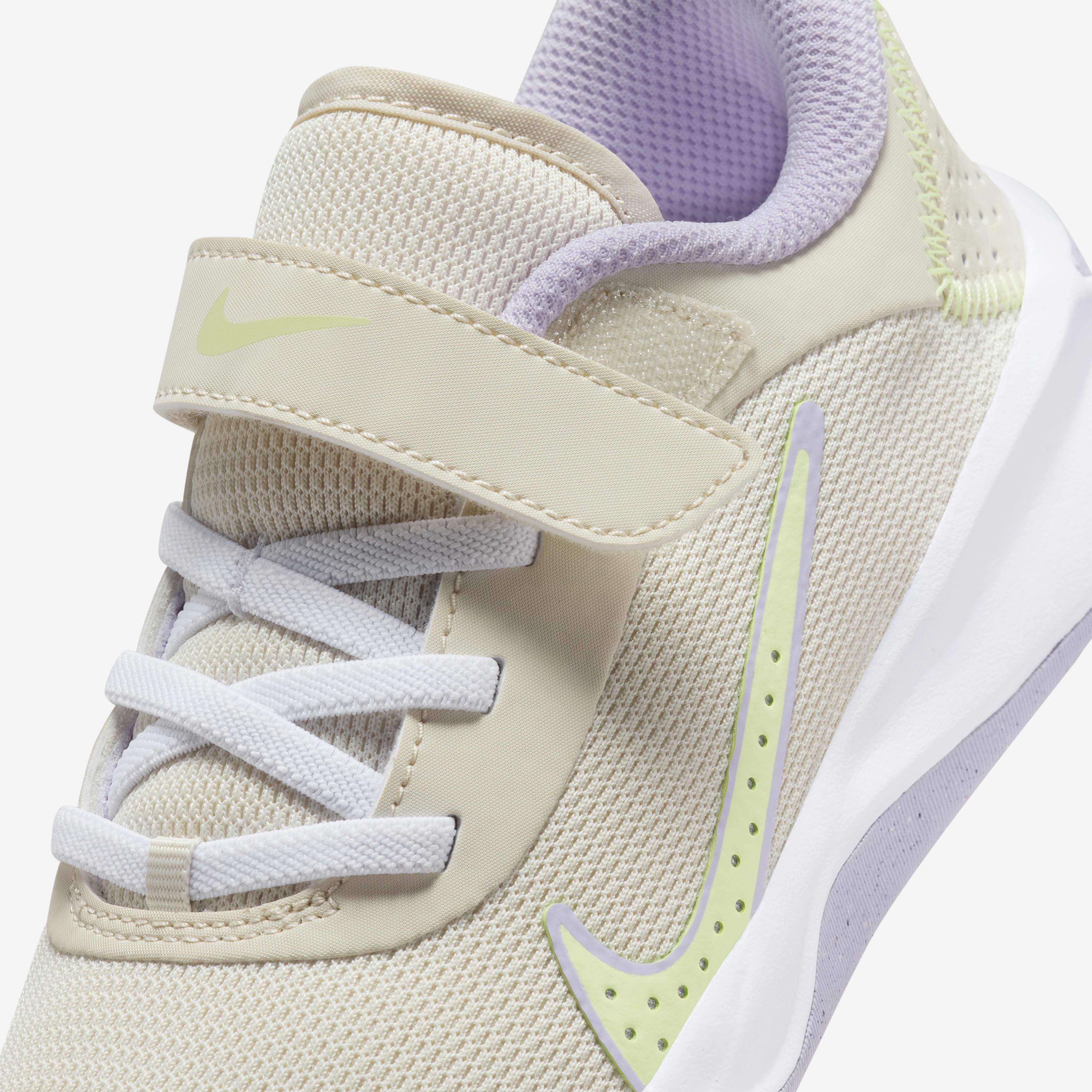Nike Omni Multi-Court image number 6