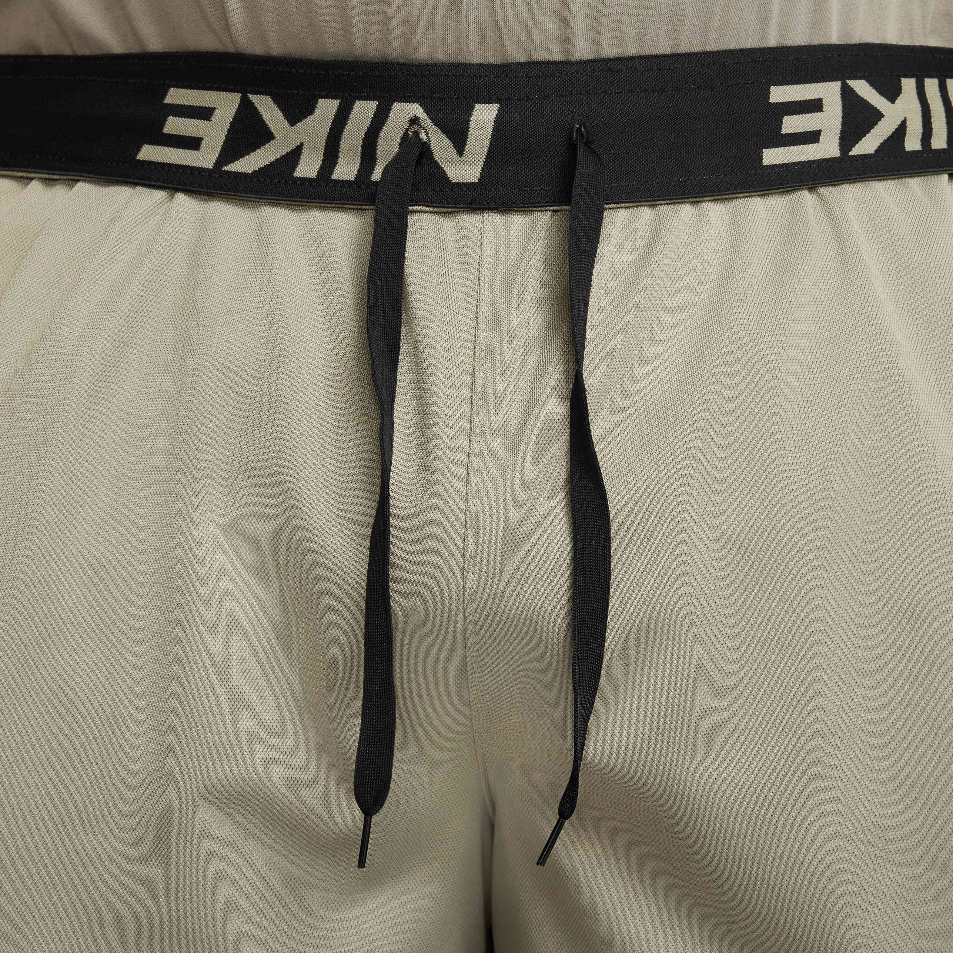 Nike Totality image number 10