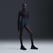 Nike Pro Sculpt