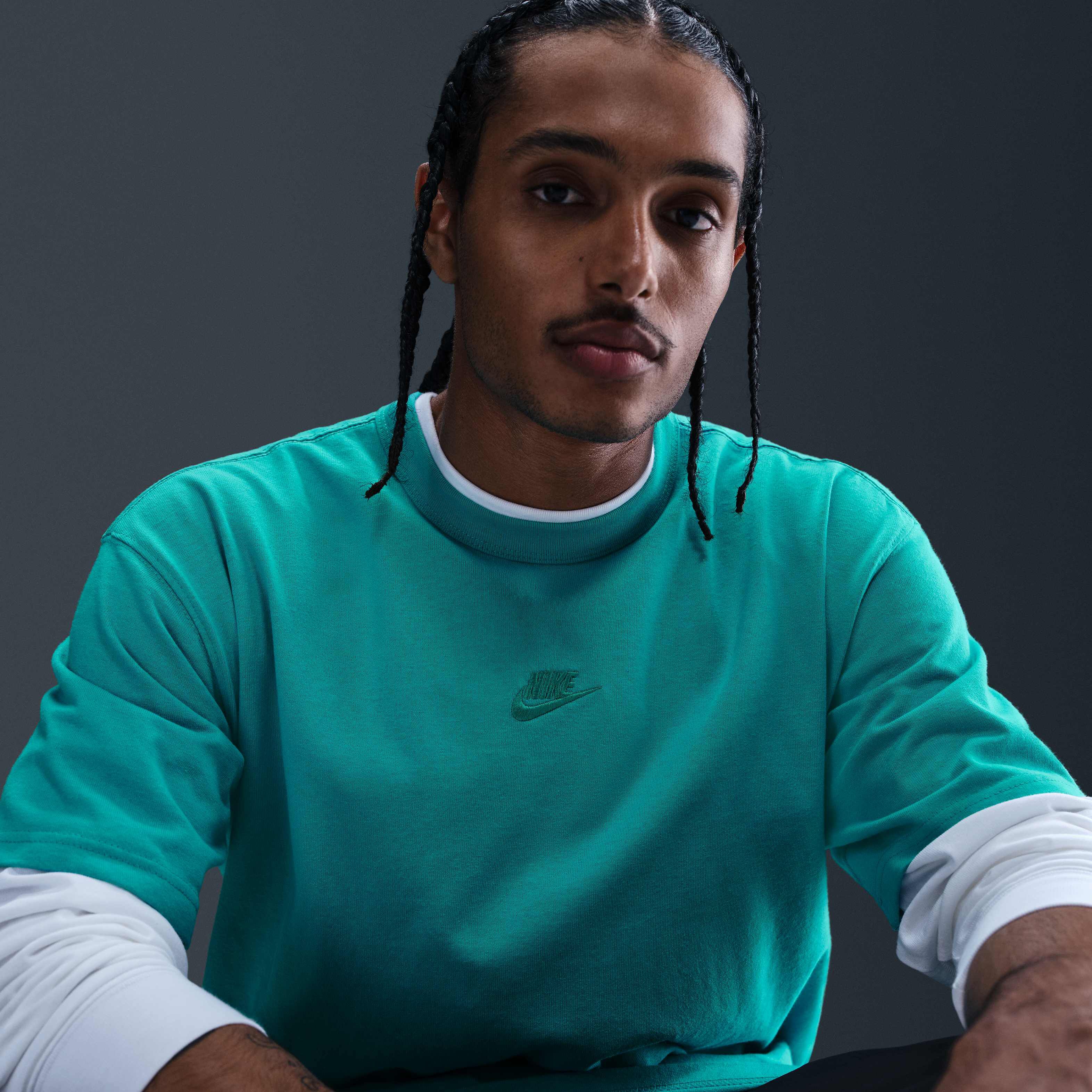 Nike Sportswear Premium Essentials image number 2