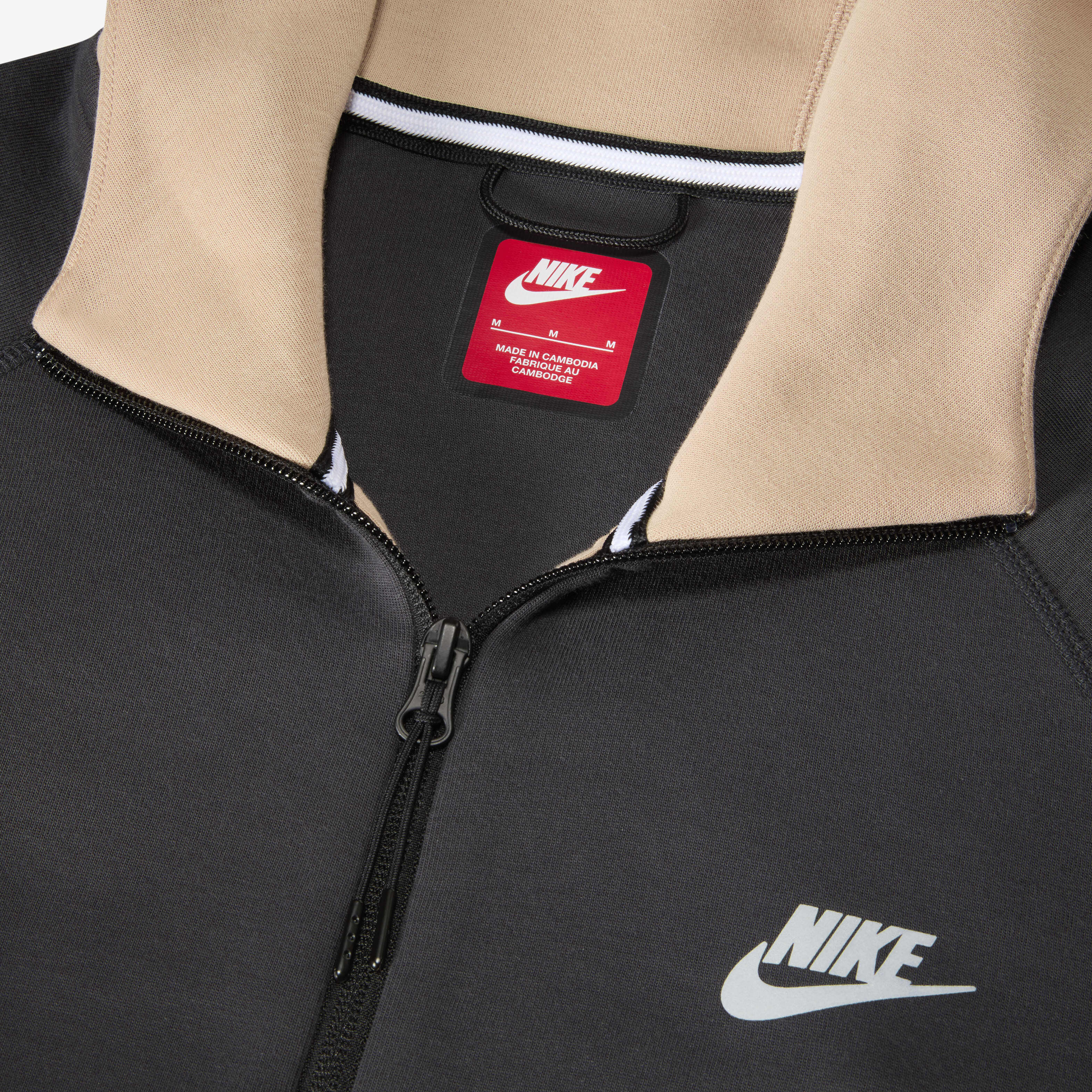 Nike Tech Windrunner image number 3