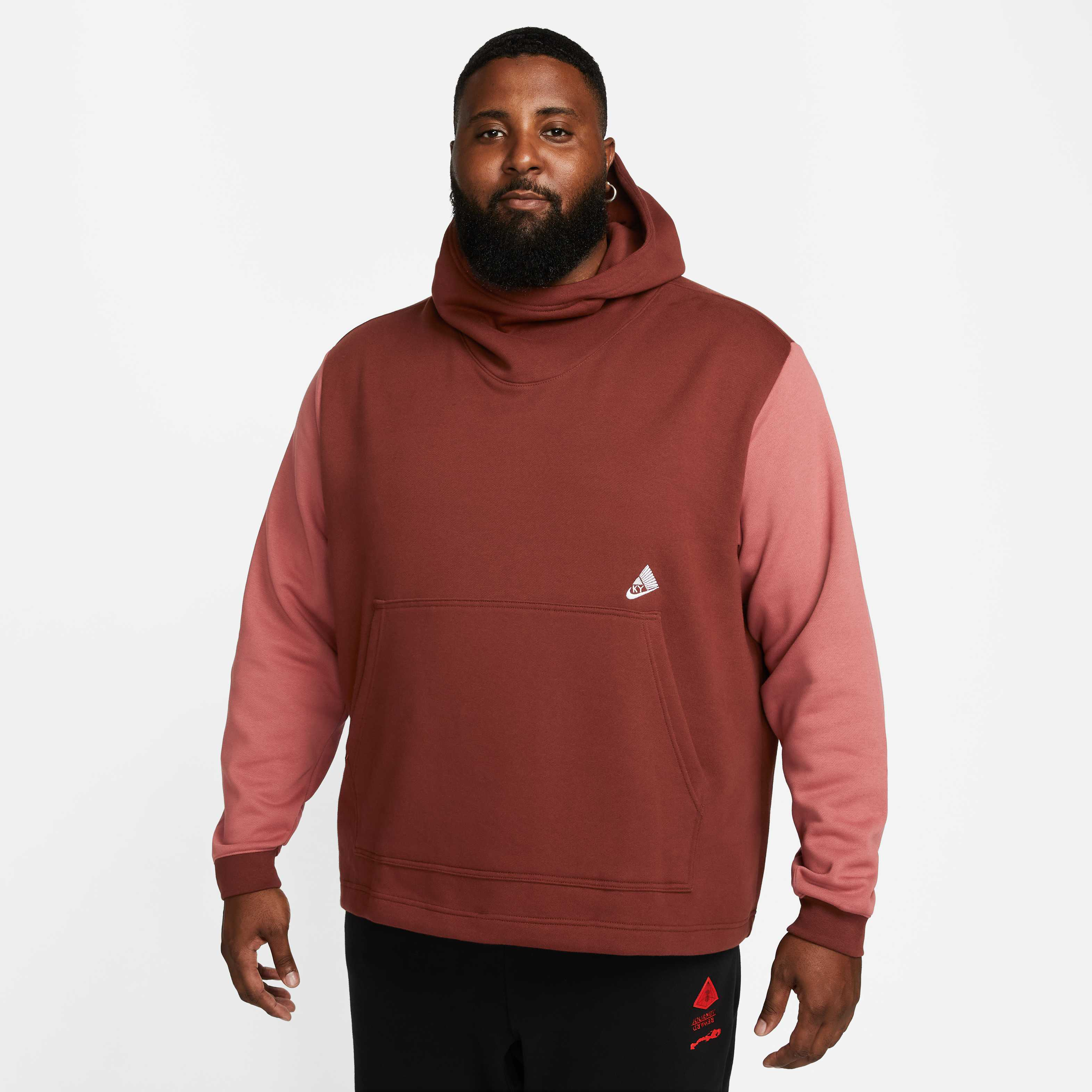 Kyrie image number 7