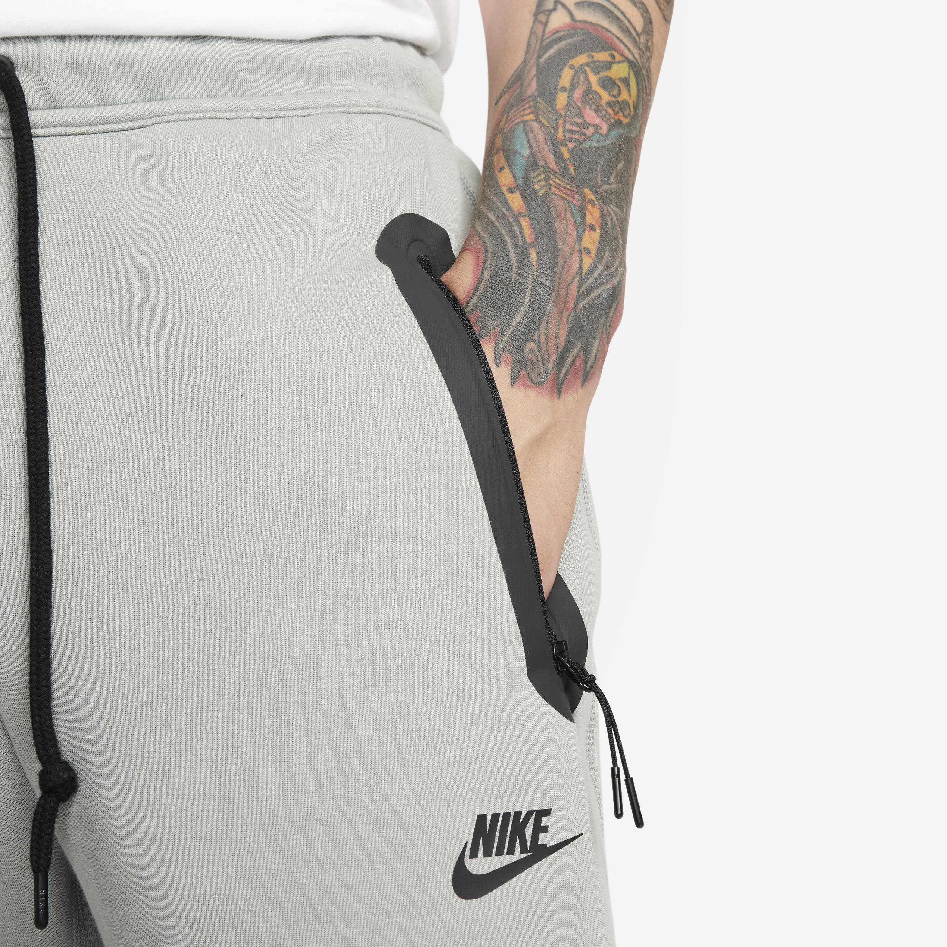 Nike Sportswear Tech Fleece image number 3