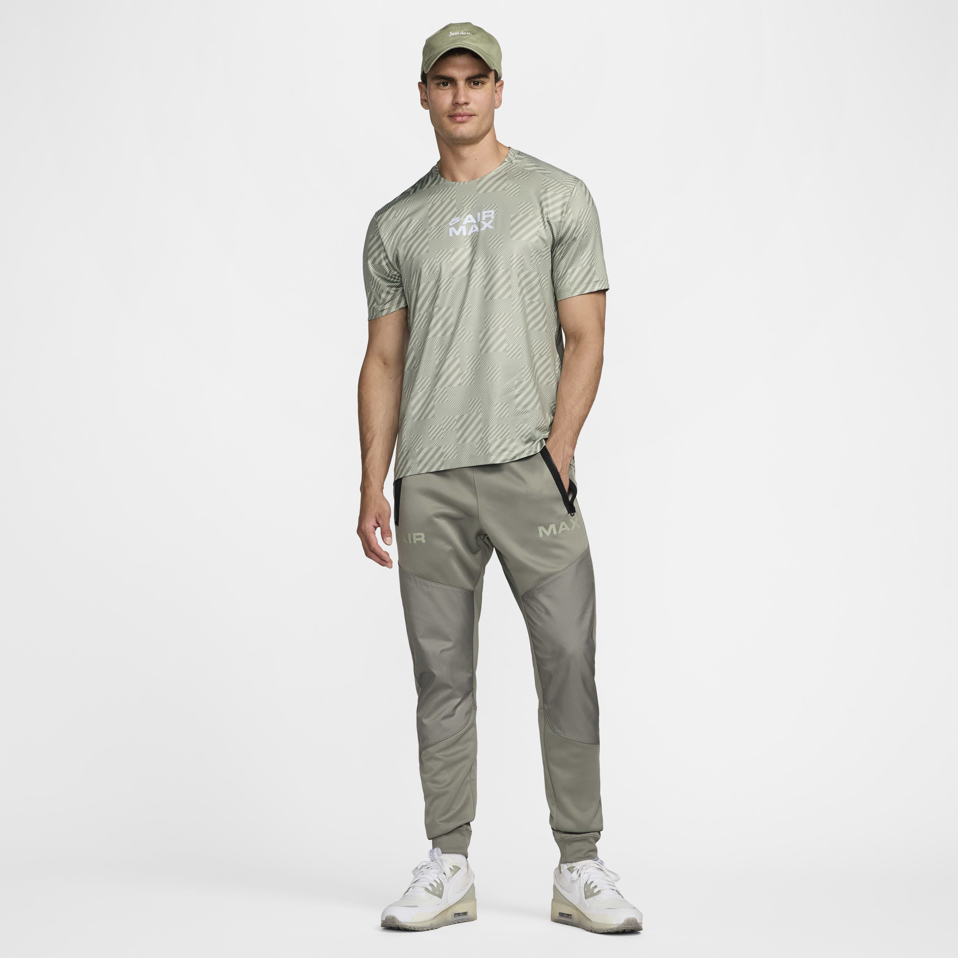 Nike Air Max image number 4