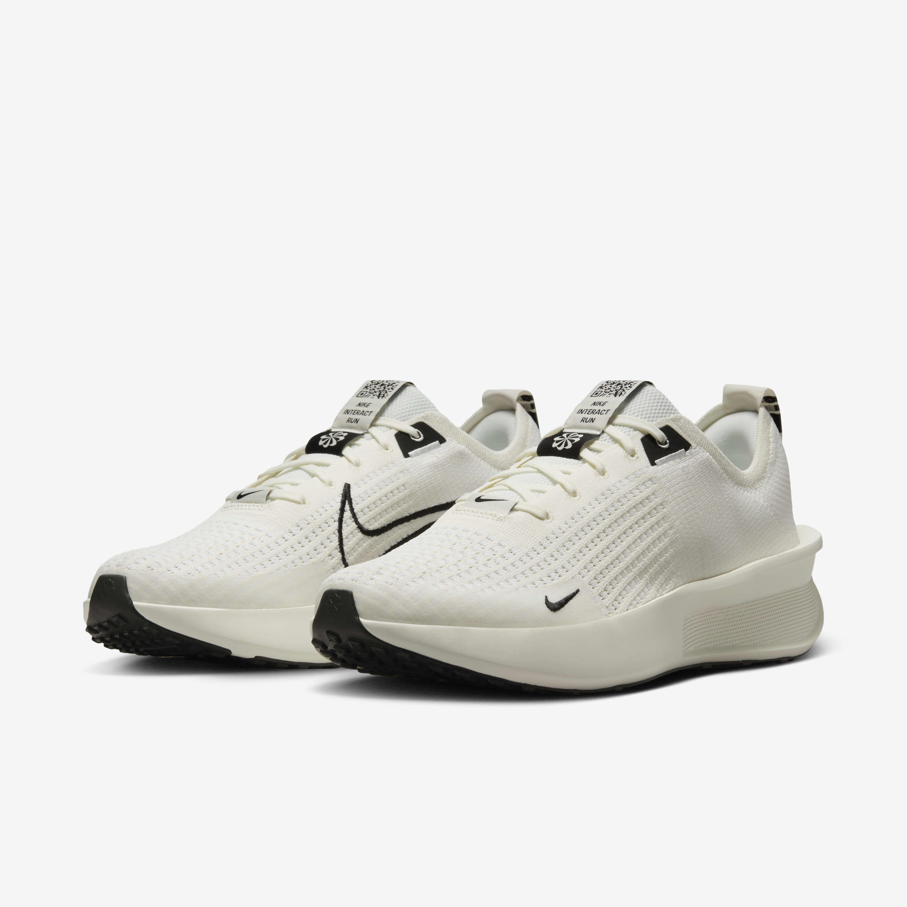 Buy Nike Interact Run SE Men's Road Running Shoes - Sail/White/Platinum ...