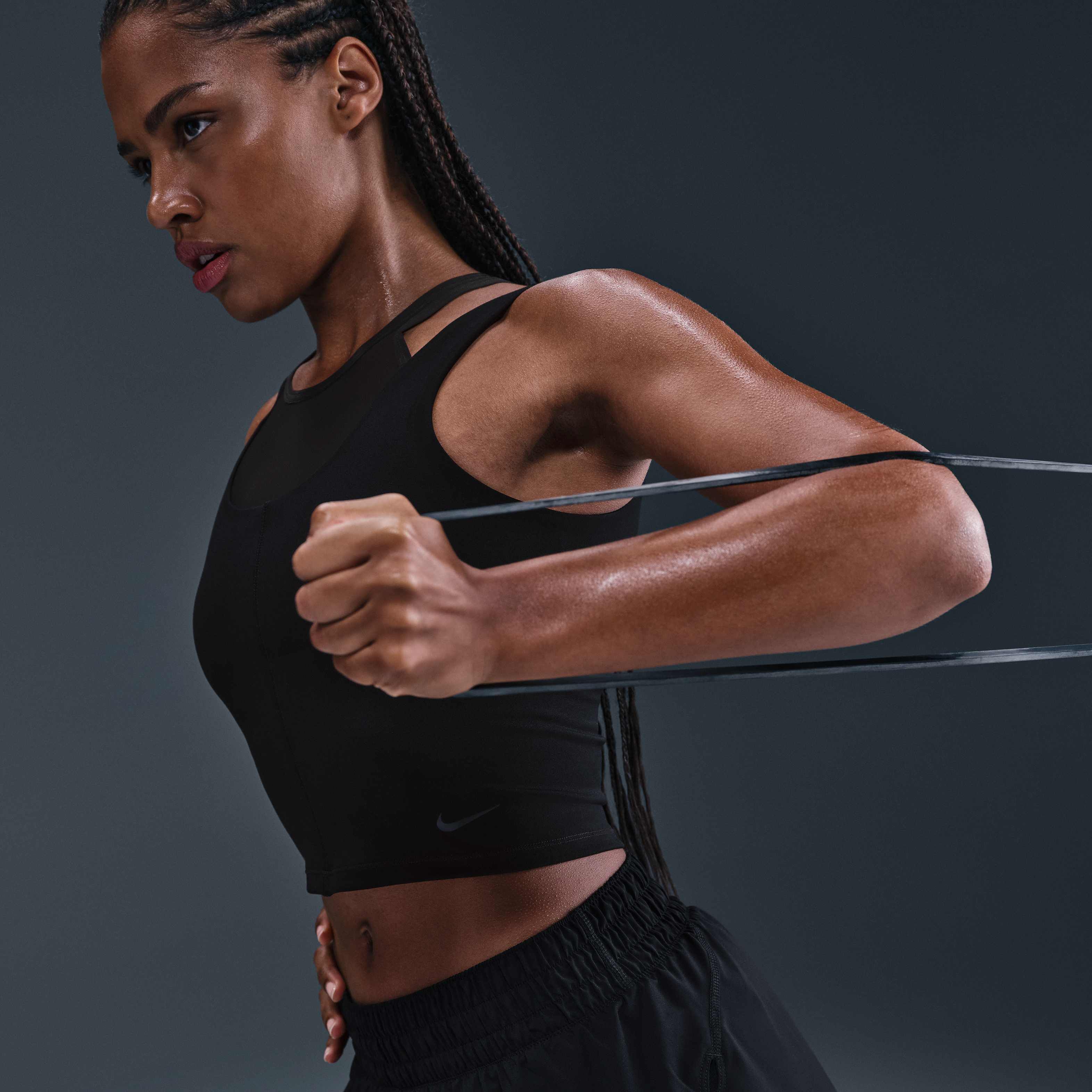 نايكي ون فيتد image number 2