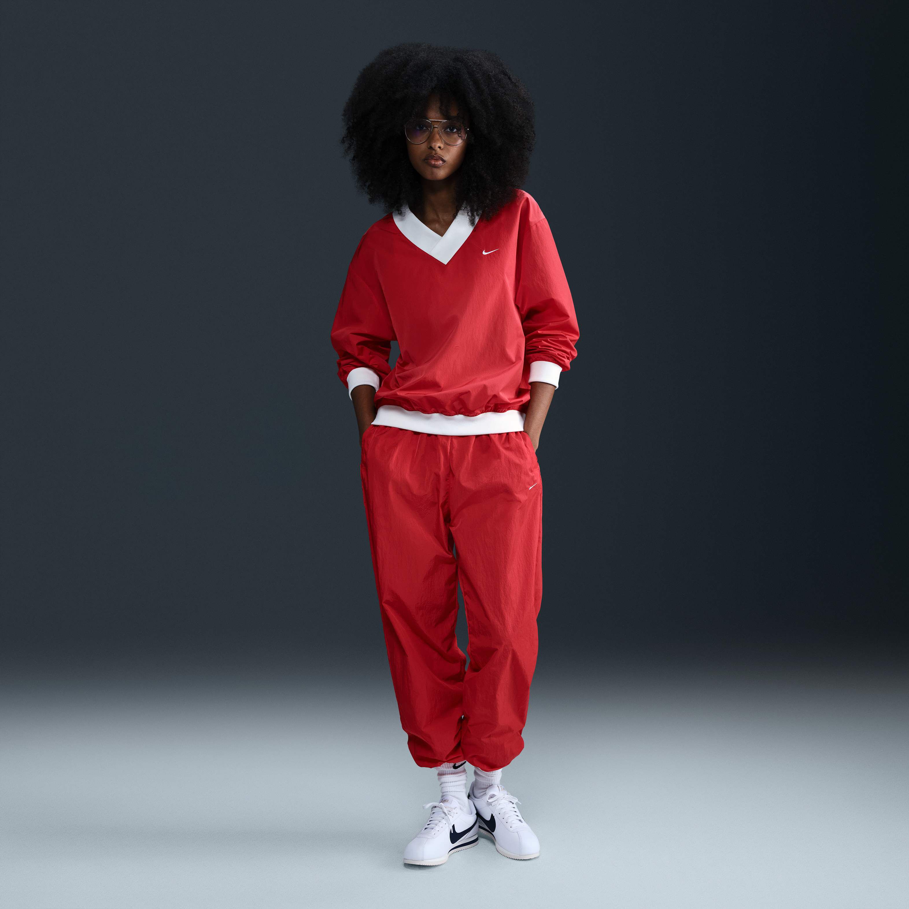 نايكي سبورتسوير ايسنشال image number 3