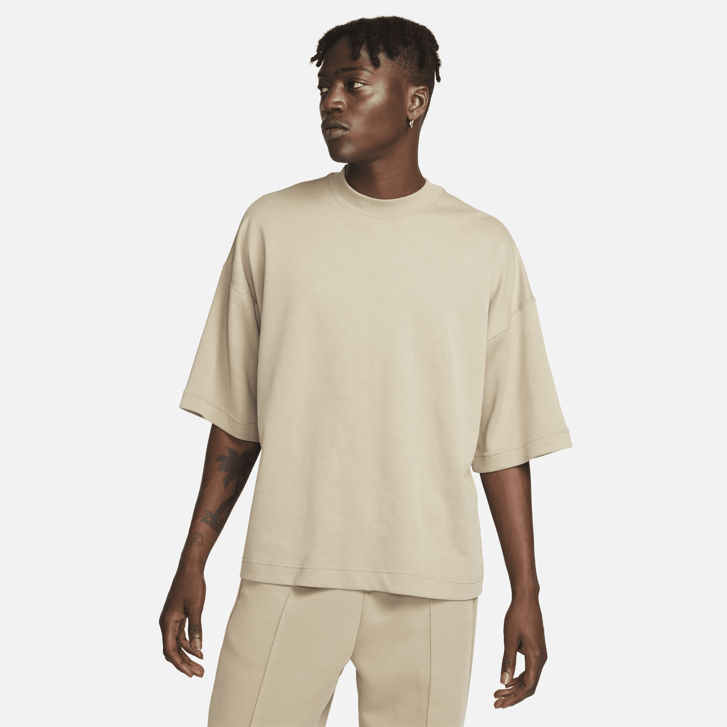 نايكي تيك فليس image number 0