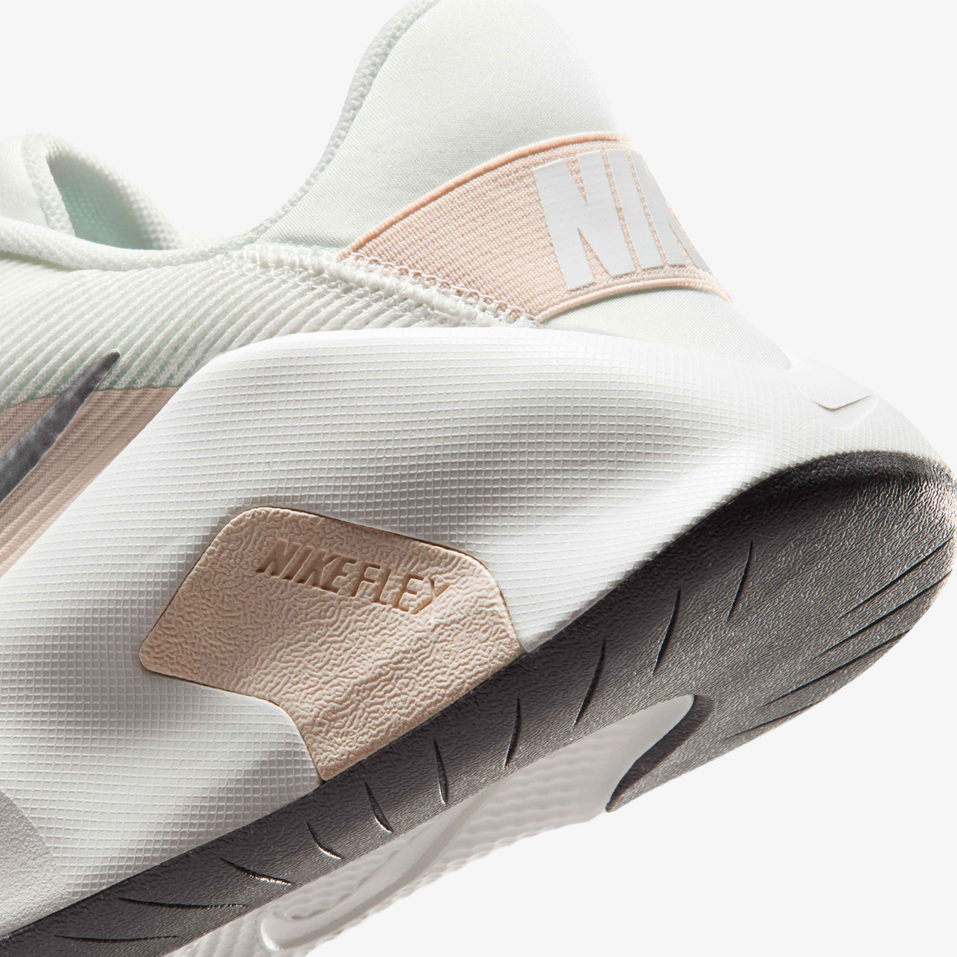 نايكي فليكس ترين image number 7