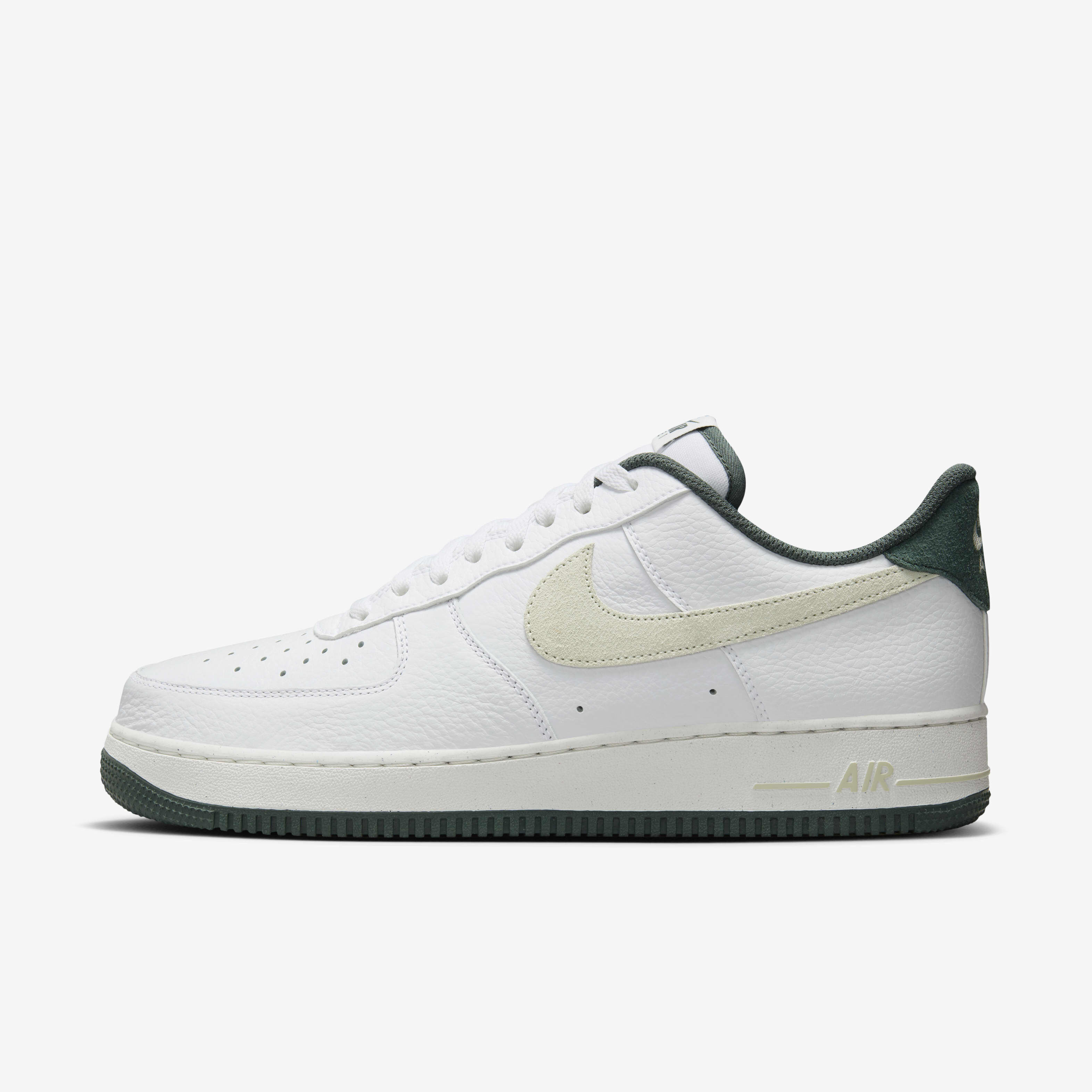 Nike Air Force 1 '07 LV8 image number 0