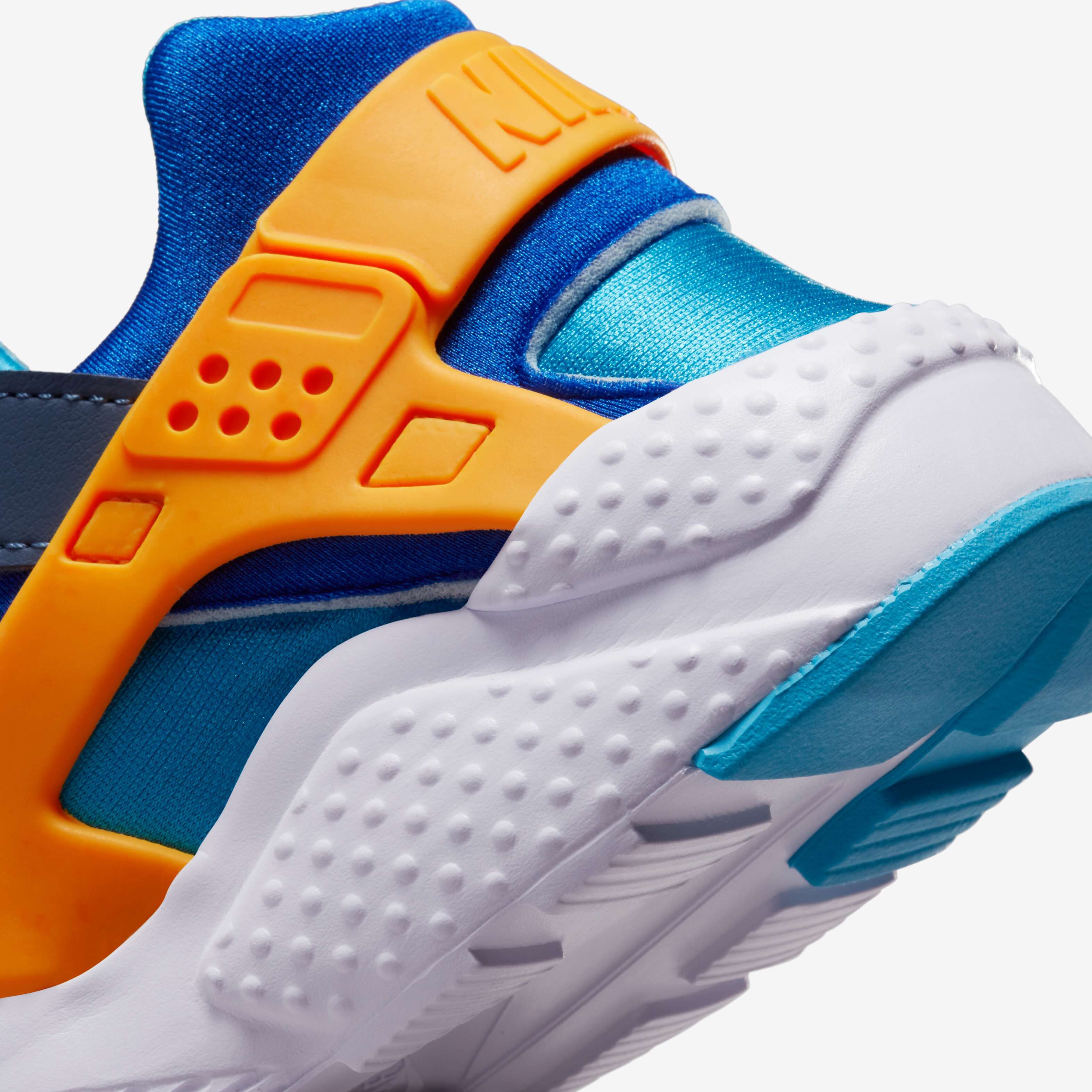 Nike Huarache Run image number 7