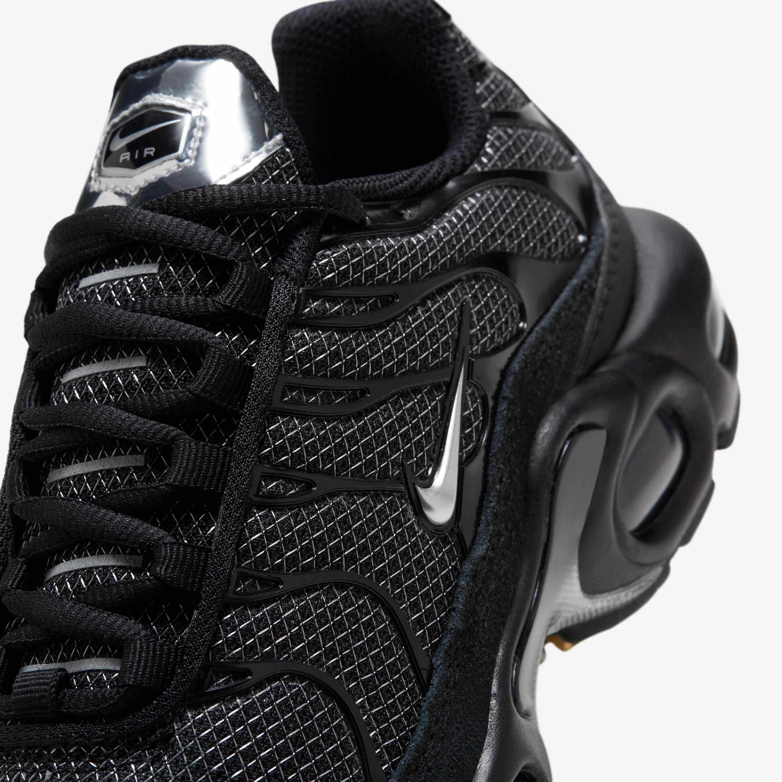 Nike Air Max Plus image number 6