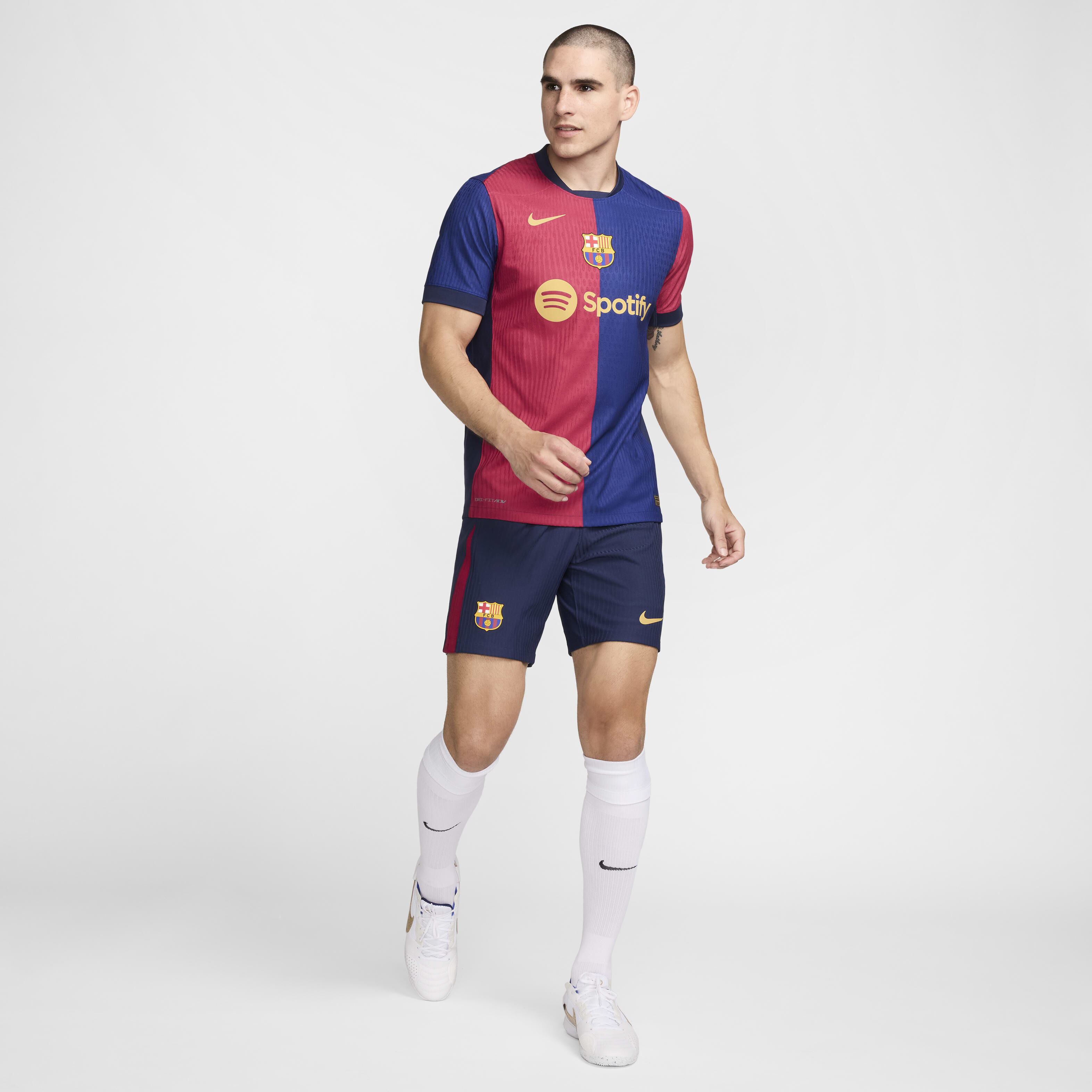 F.C. Barcelona 2024/25 Match Home image number 9