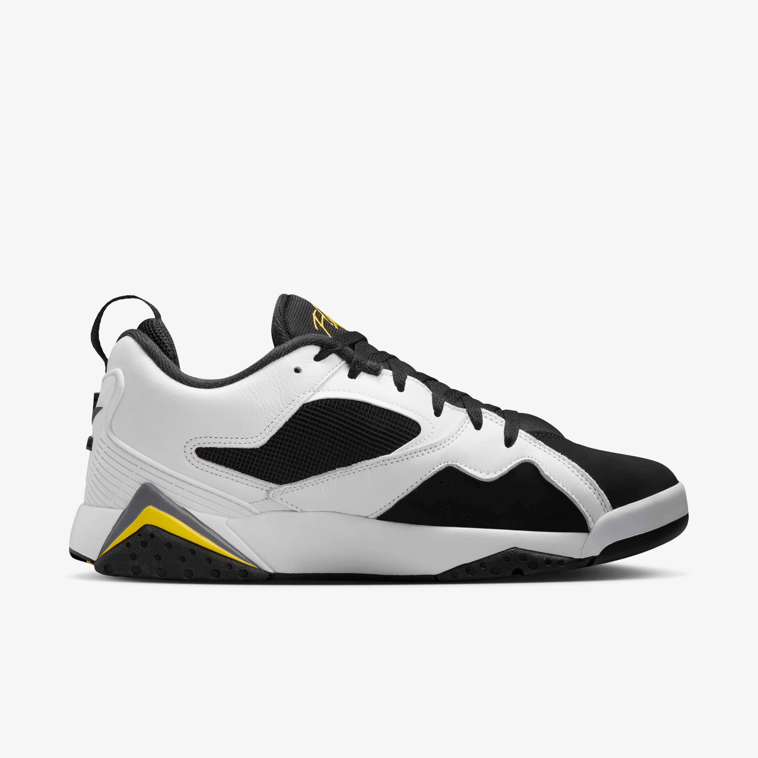 Air Jordan MVP 92 image number 2