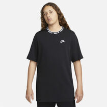 Nike Sportswear Club