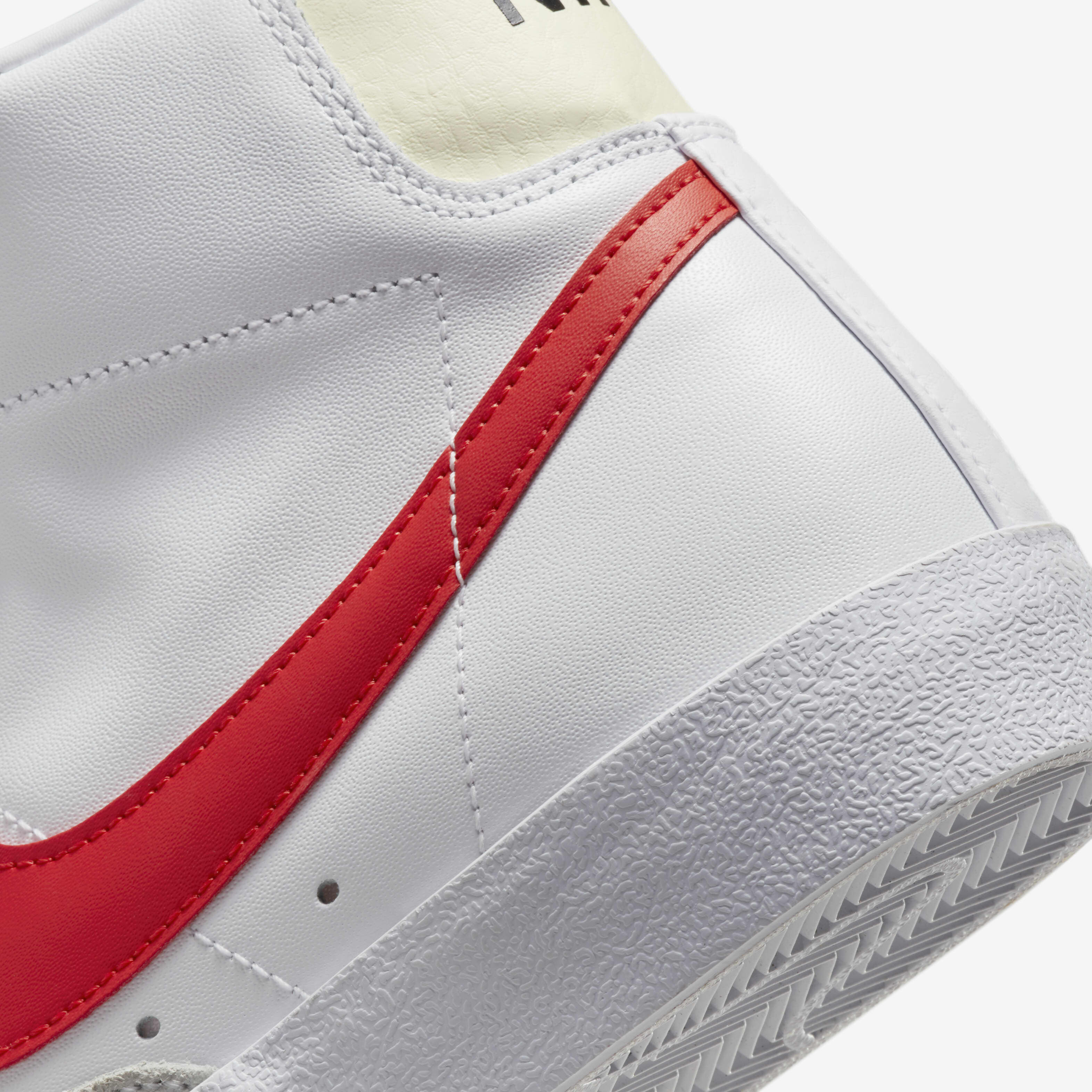 نايكي بليزر ميد 77 فينتج image number 7