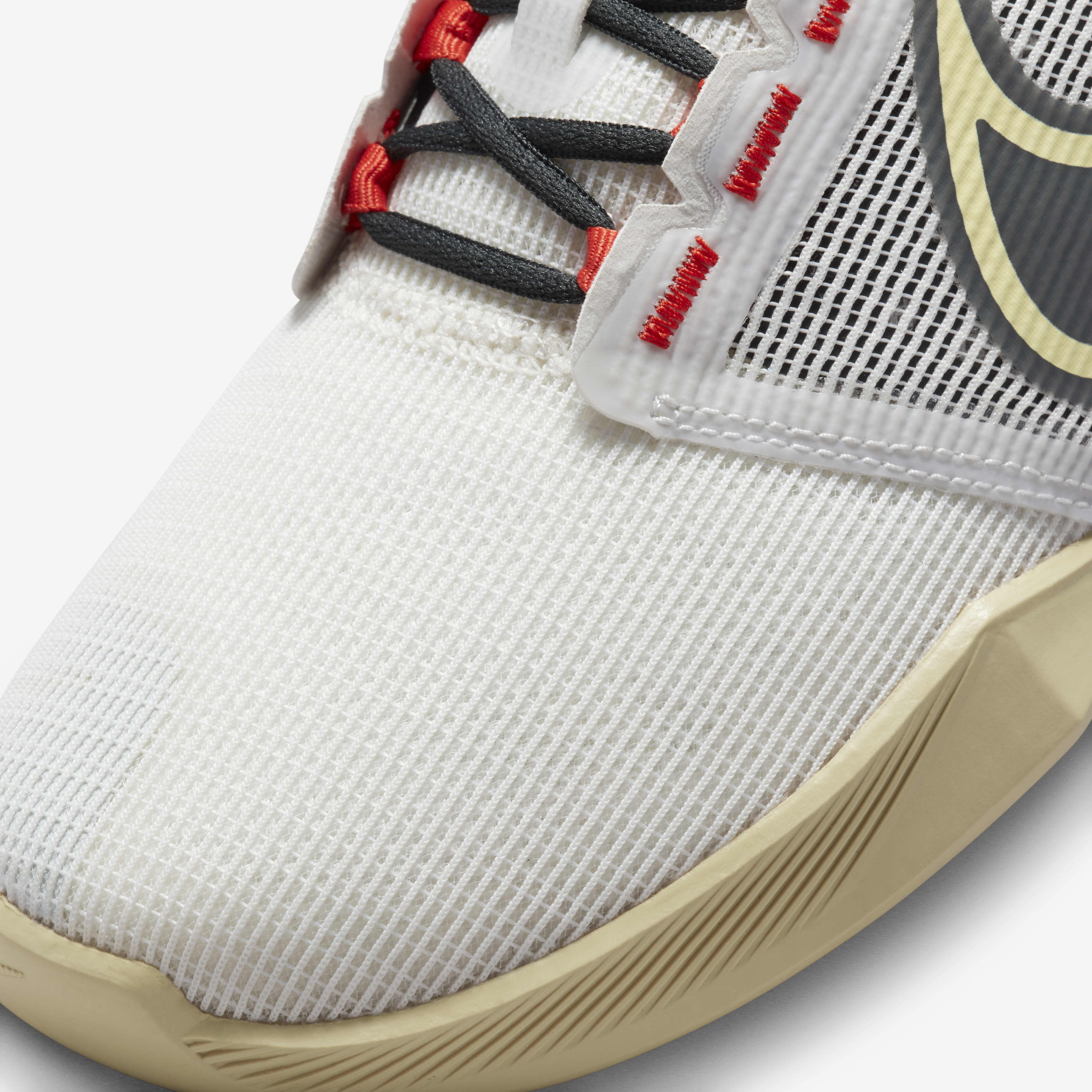 نايكي زوم ميتكون تيربو 2 image number 6