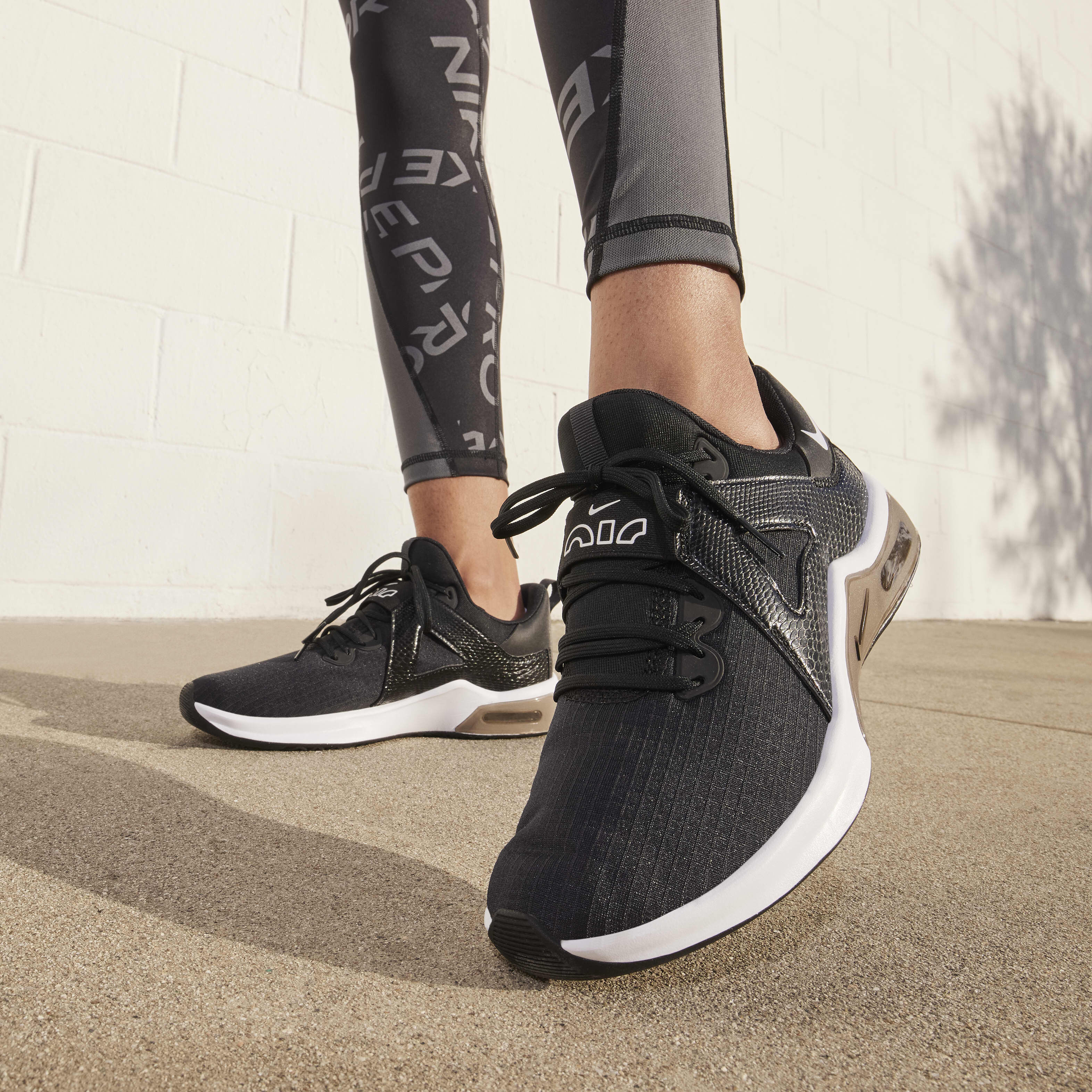 نايكي اير ماكس بيلا TR 5 image number 9