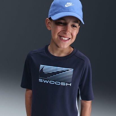 Discounts on Sports Clothing & Shoes for boys & girls from Nike UAE
