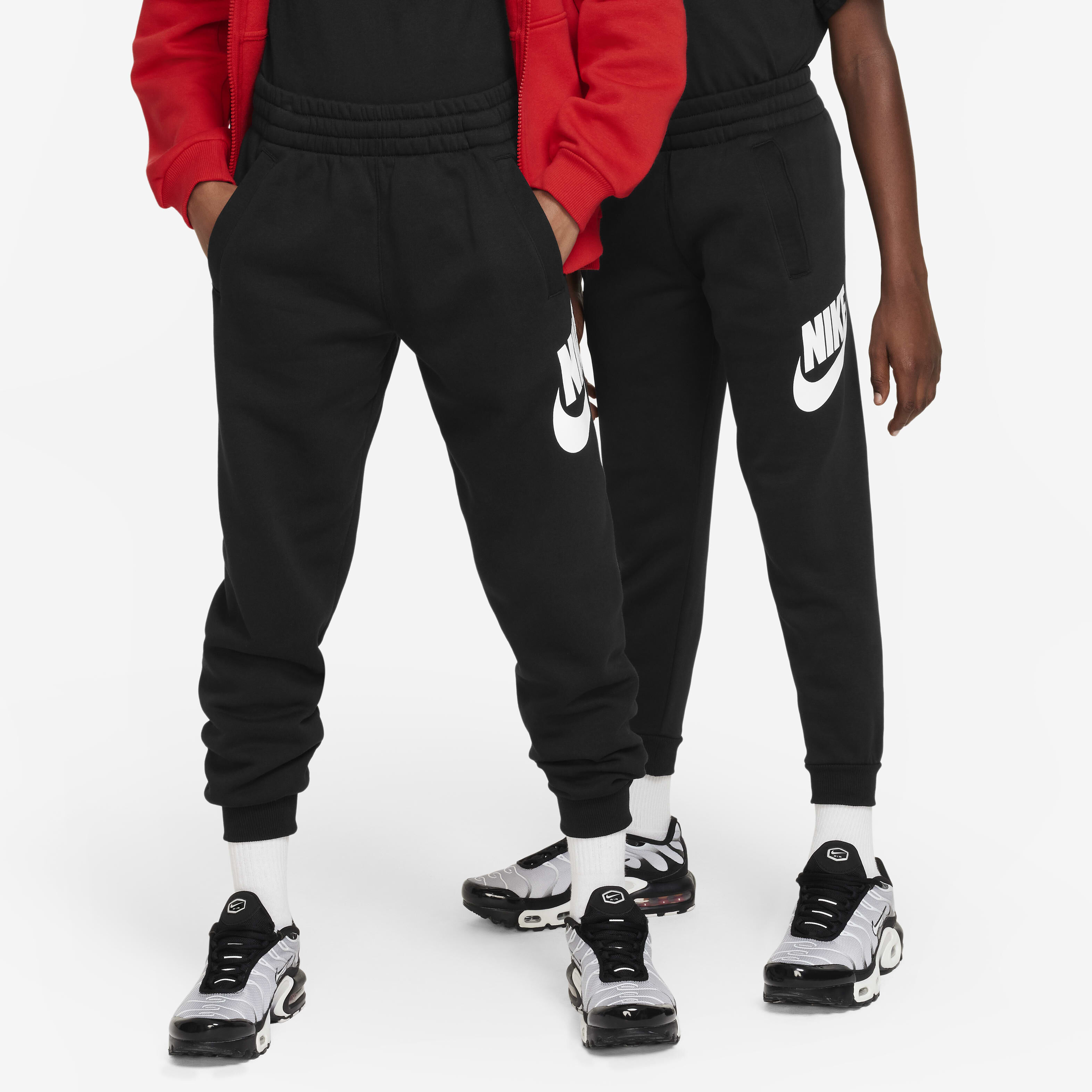 Nike club joggers kids deals