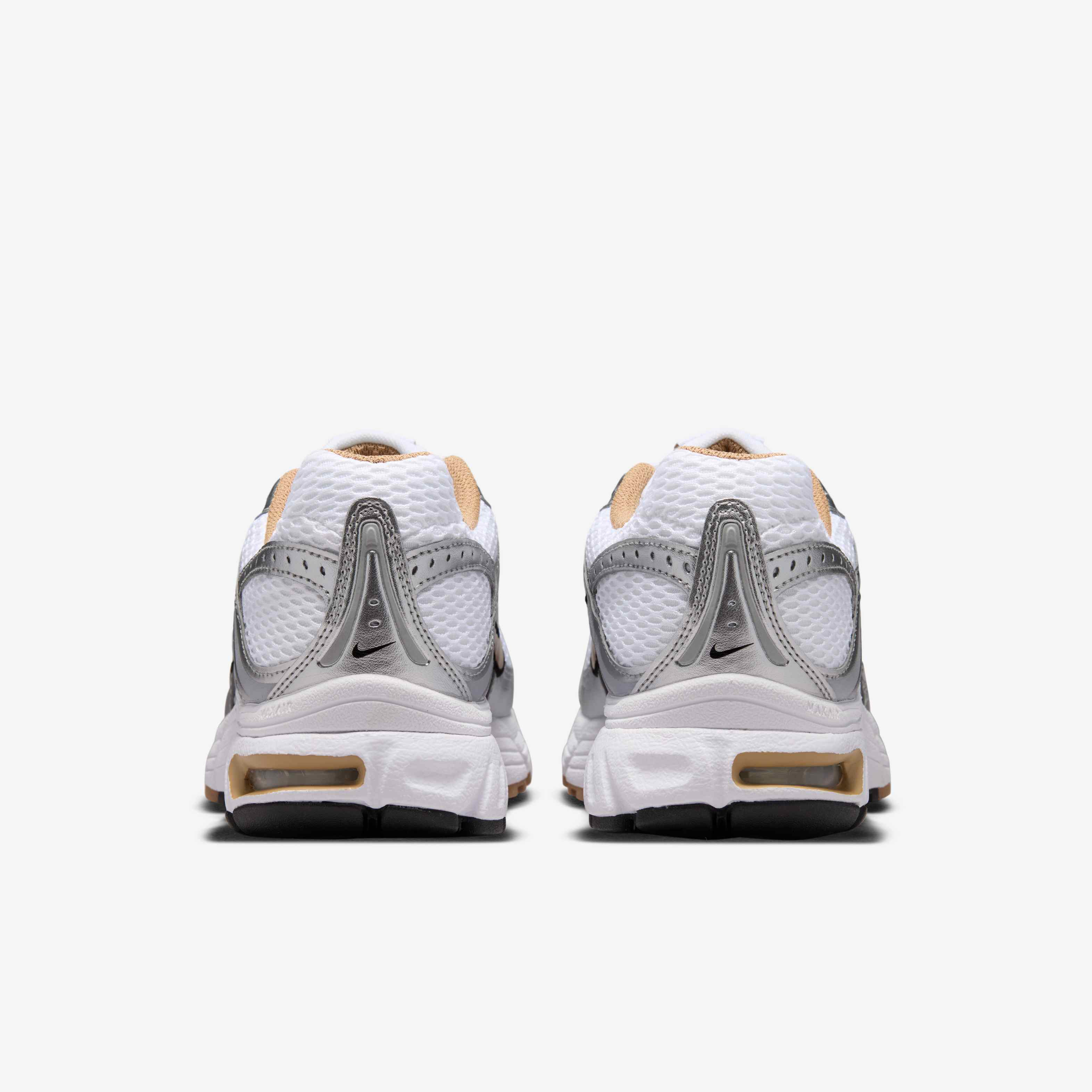 Nike Air Max Moto 2K image number 5