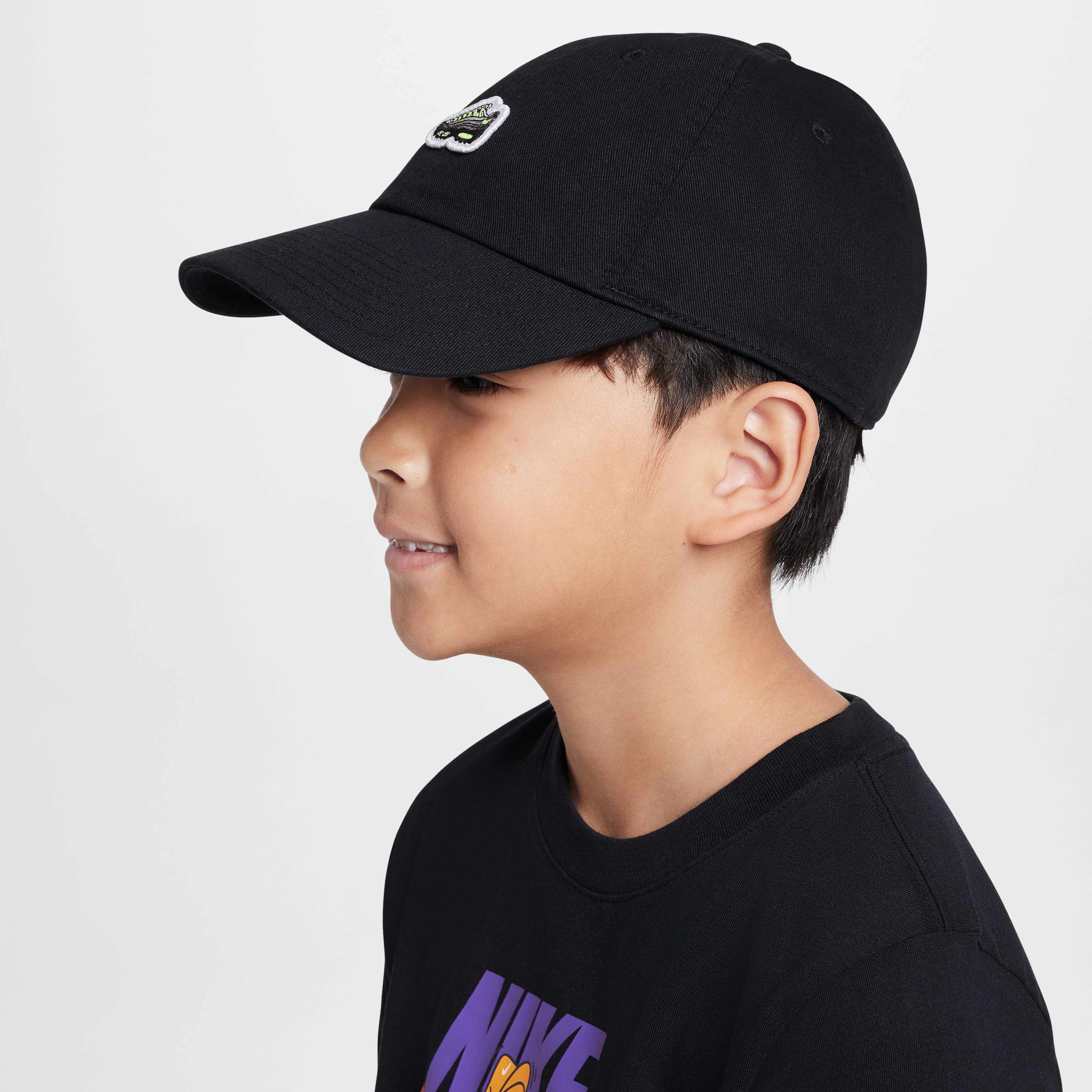 Nike Club image number 3