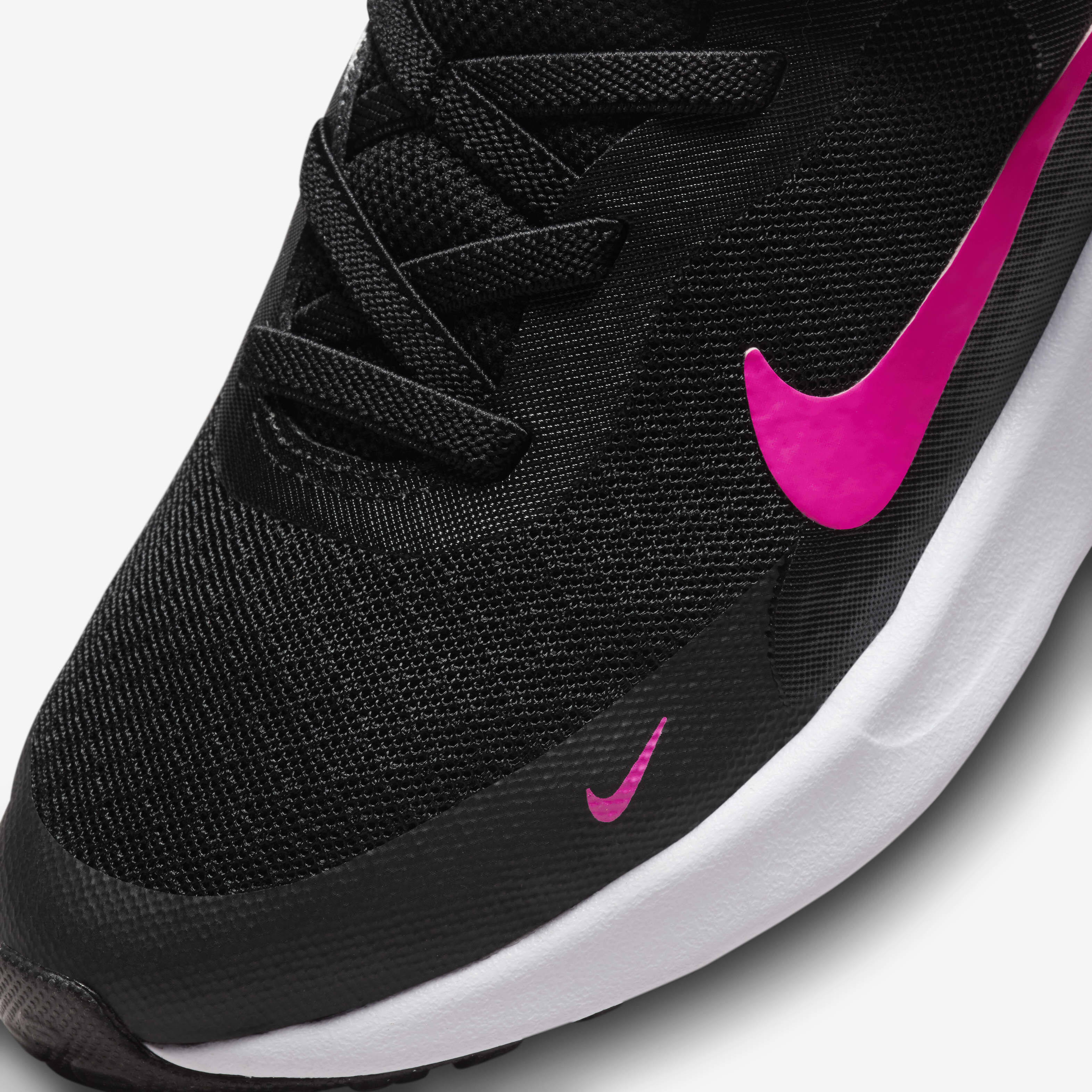 Nike Revolution 7 image number 6