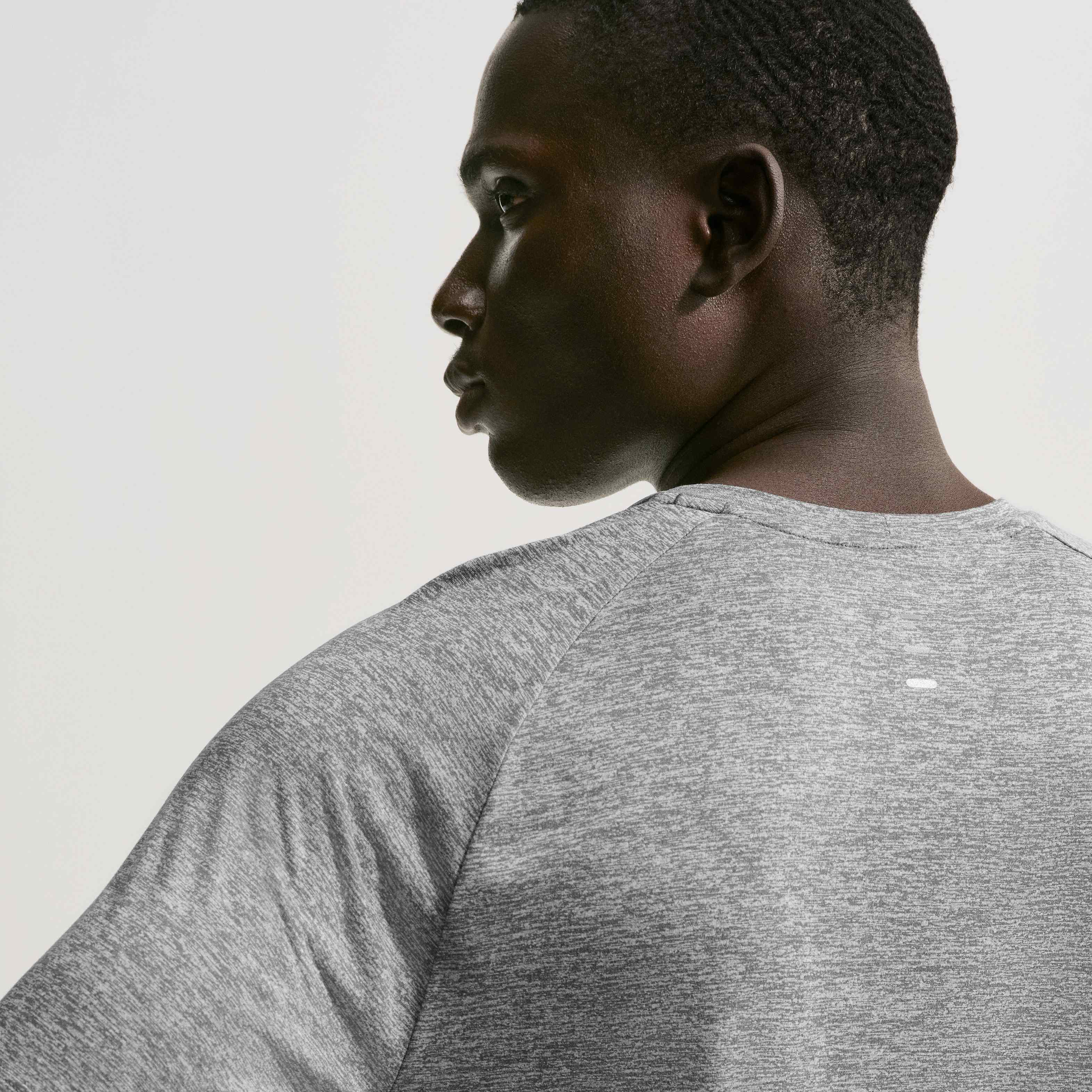 Nike Stride image number 1